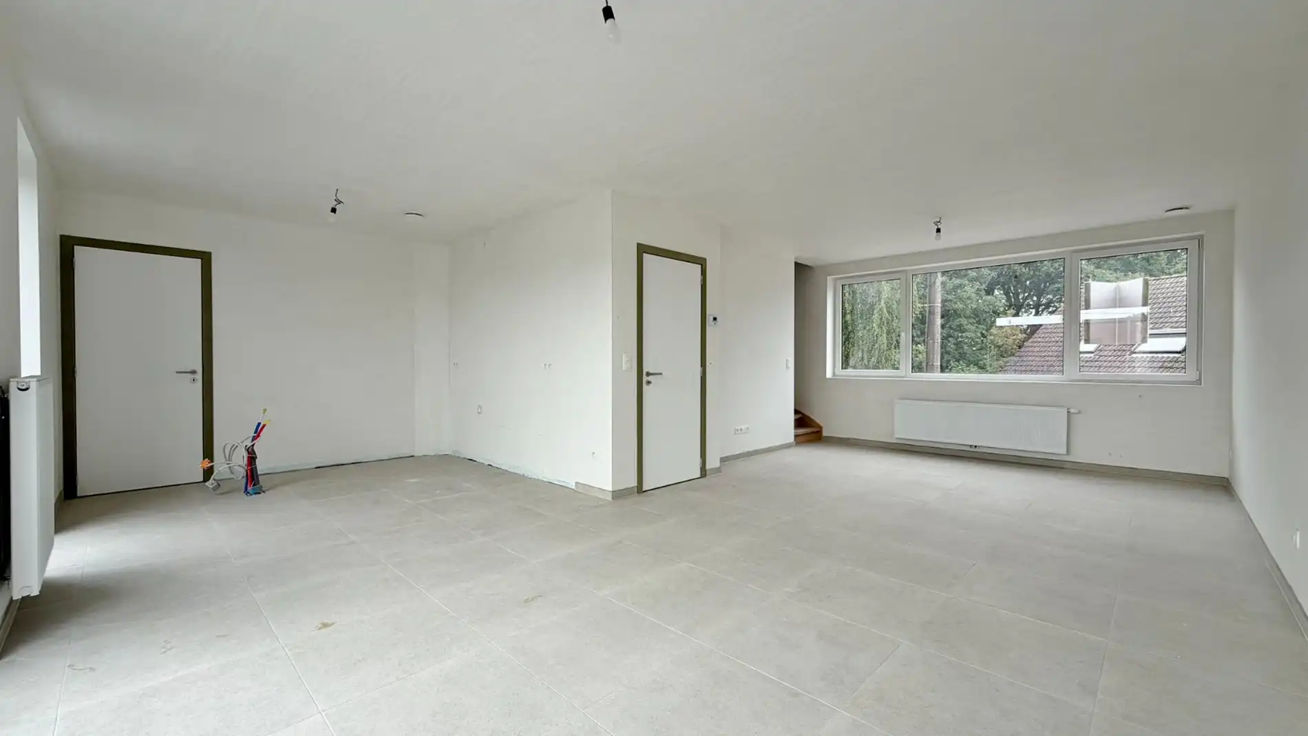 Energiezuinige instapklare bel-étagewoning met garage en tuin, rustig en heel centraal gelegen ( 6% BTW )  foto 5