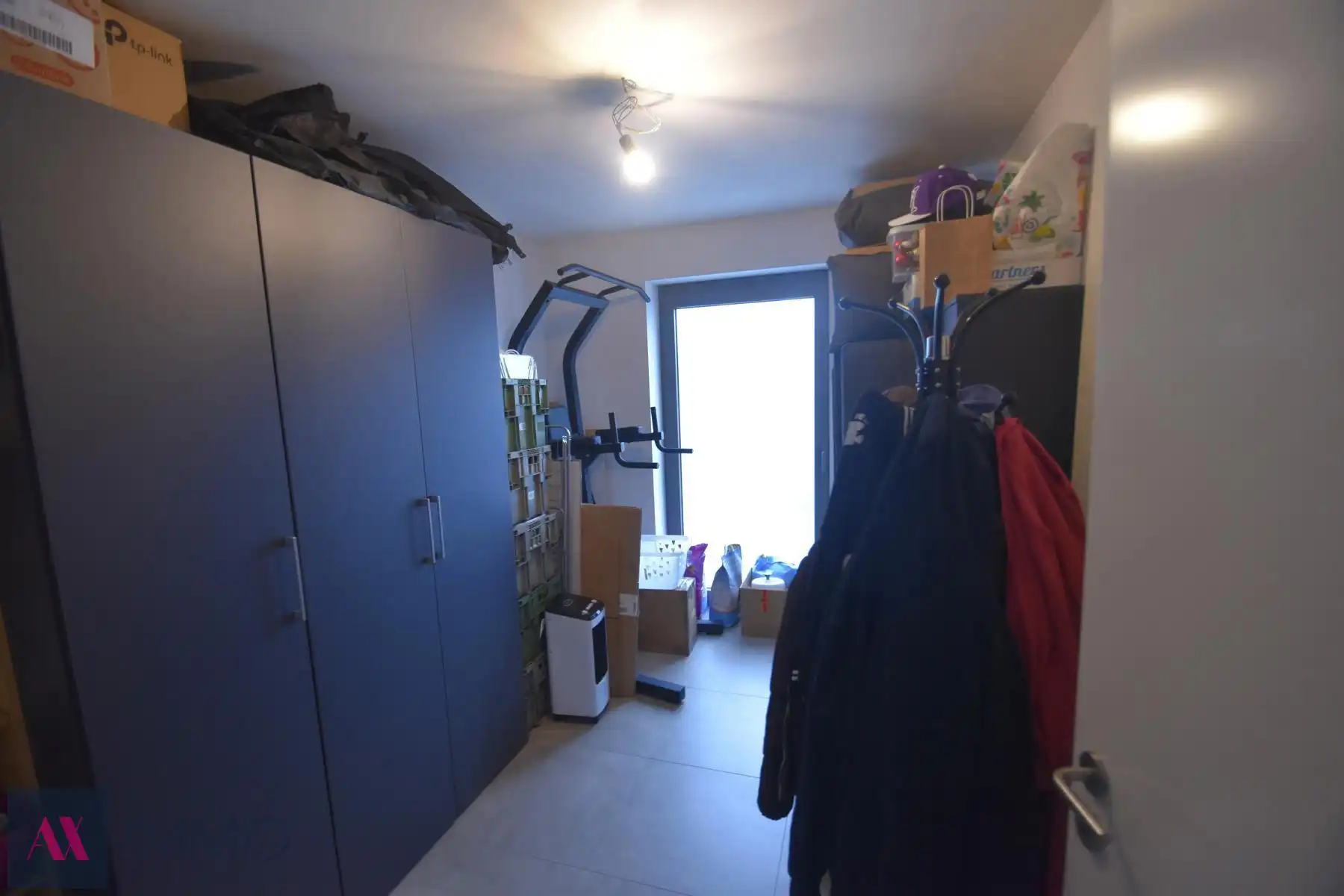 Recent, modern 2 slpk.-appartement met terras, tuin en autostplts. vrij vnf 01/05 foto 9