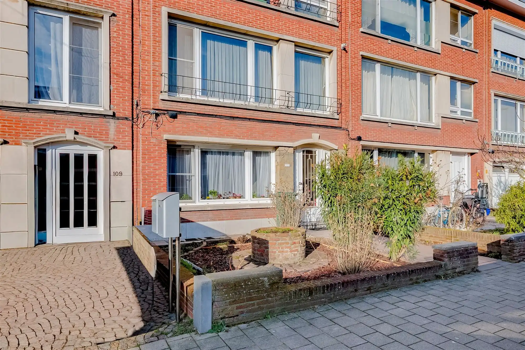 Leuk 2 slaapkamer appartement met tuin in Deurne foto 24