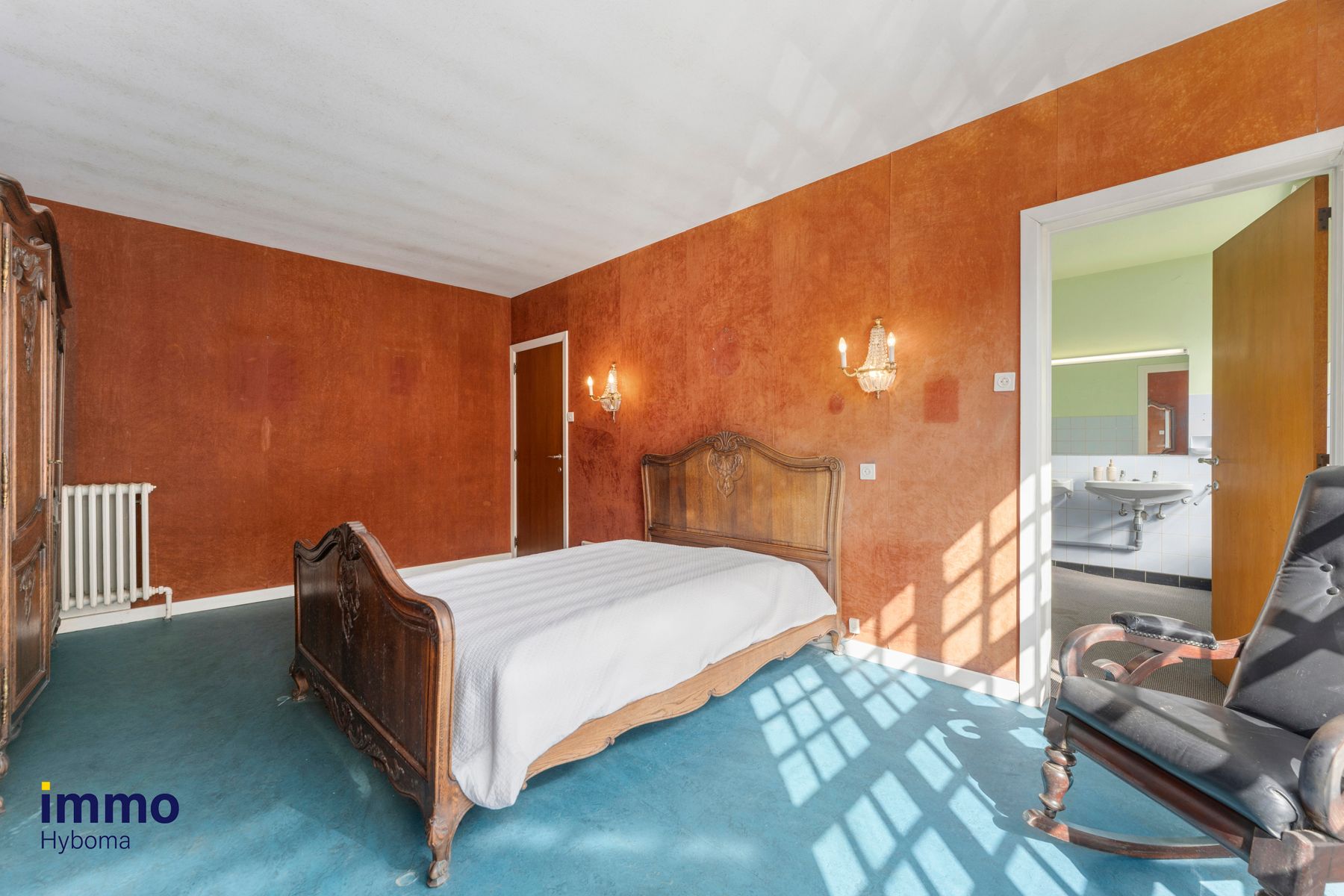 Karaktervolle woning met praktijkgedeelte in hartje Eeklo foto 12