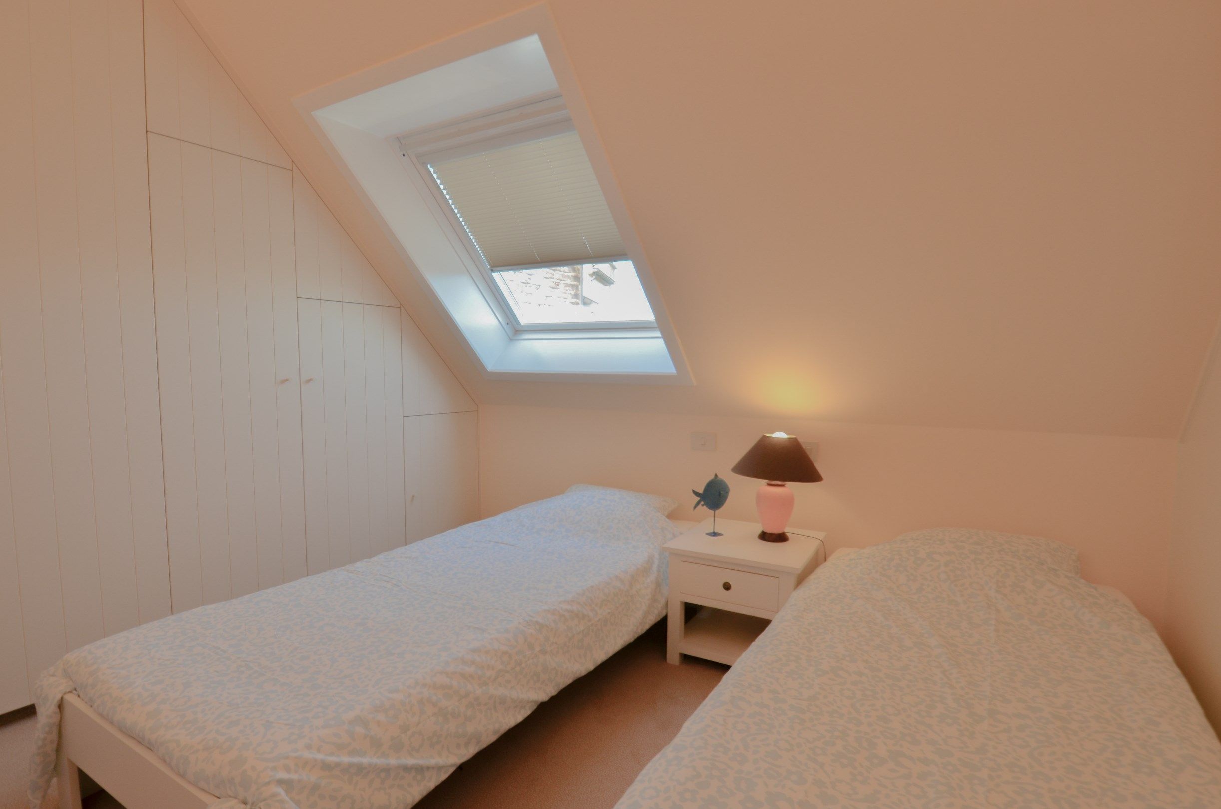 Stijlvol duplexappartement met zonnige terrassen en open zicht op de villa’s van het Zoute. foto 34