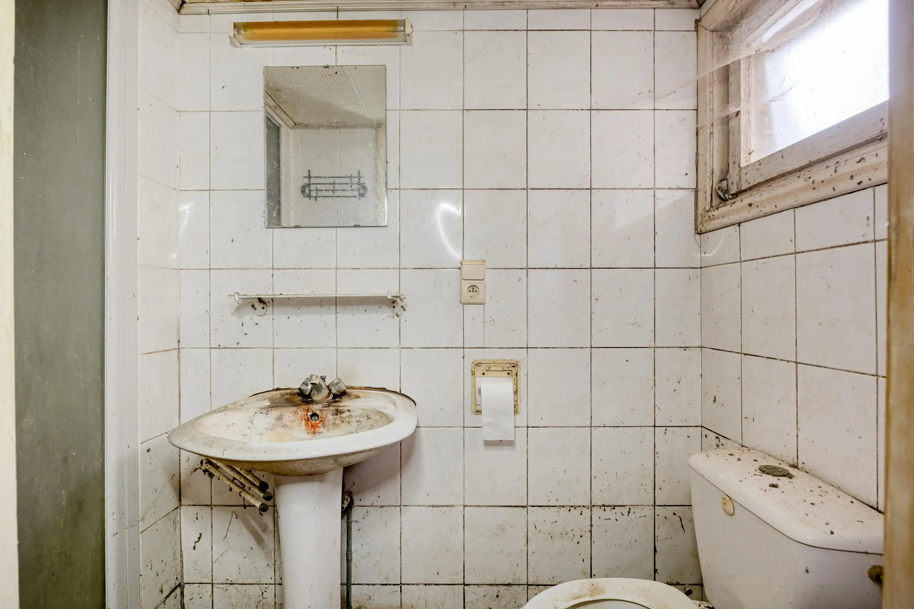 Volledig te renoveren woning te koop in Essen-centrum! foto 8