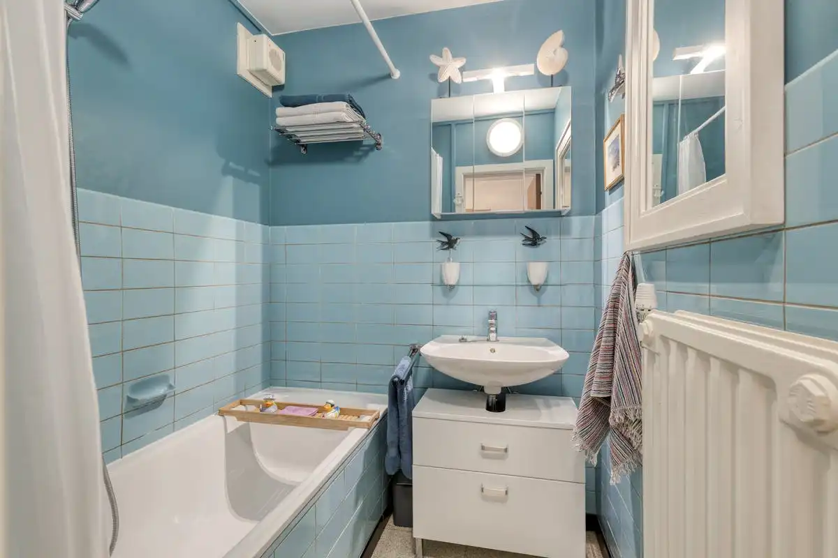 Ruim appartement met twee slaapkamers te koop in Koksijde! foto 9