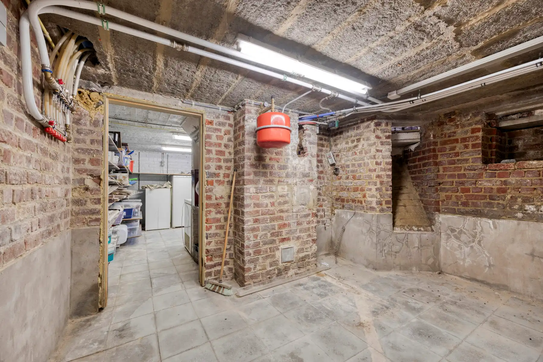 ZÉÉR GUNSTIG GELEGEN VILLA TE KOOP IN ZELLIK (EPC B) !!  foto 27