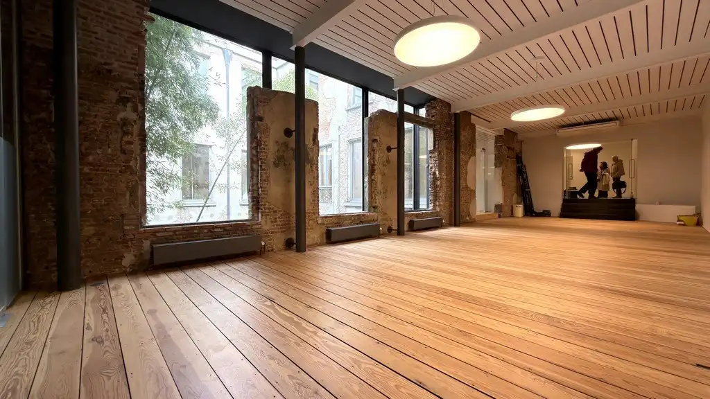 Kantoorruimte te huur in historisch pand in hartje Antwerpen foto 8