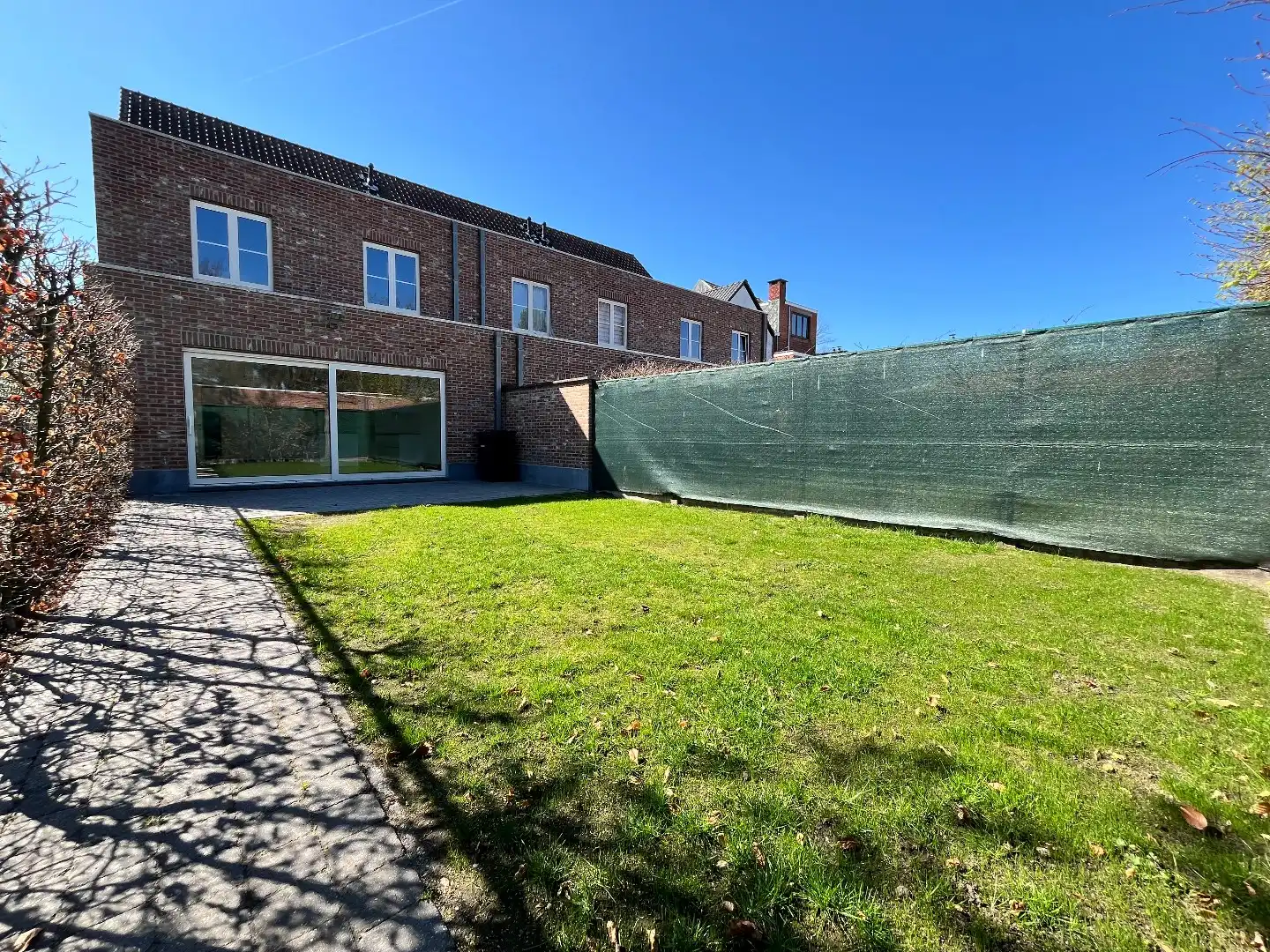 Verzorgde woning met 4 slpks in rustige woonwijk foto 22