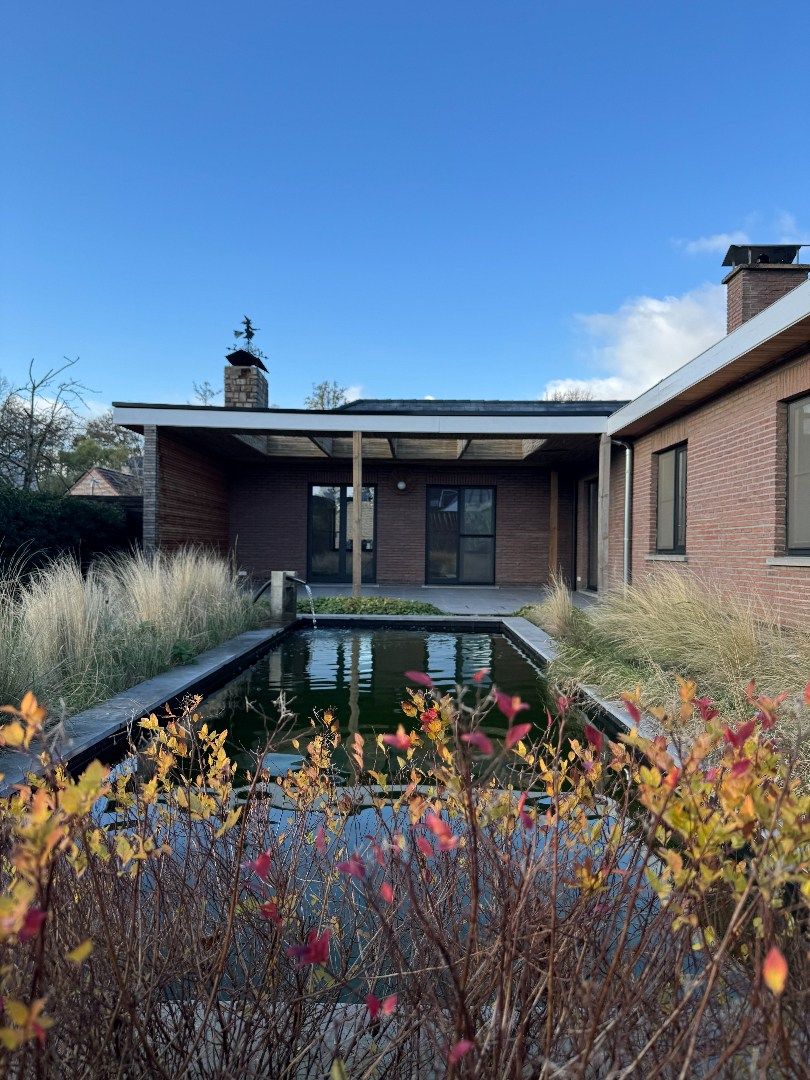 een instapklare 4-gevelwoning met tuin foto 18