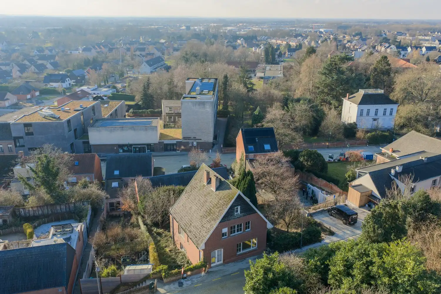 Te renoveren woning op uitzonderlijke locatie te HODB foto 2