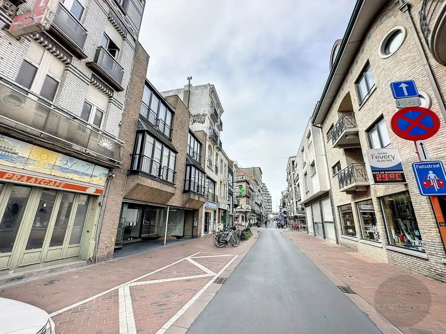 OPBRENGSTEIGENDOM / PROJECT/ HANDELSPAND MET WOONST foto 28