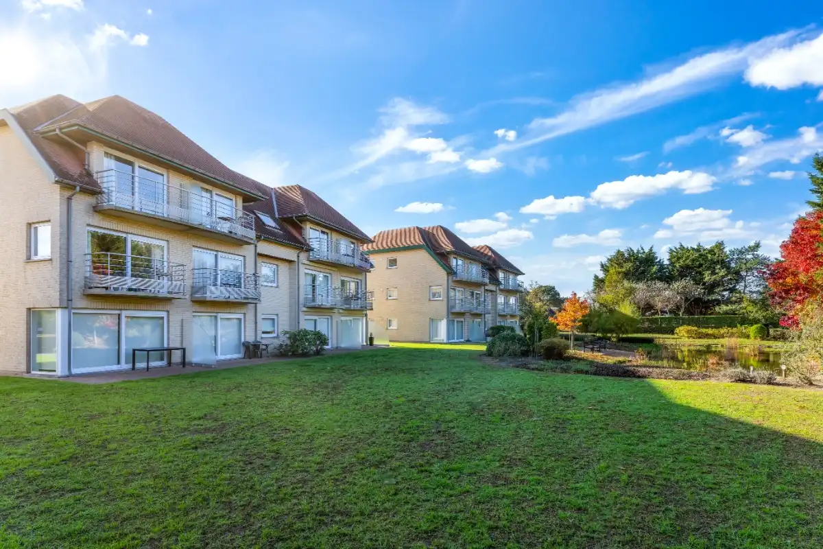 Mooi gerenoveerd appartement in Green Garden foto {{pictureIndex}}