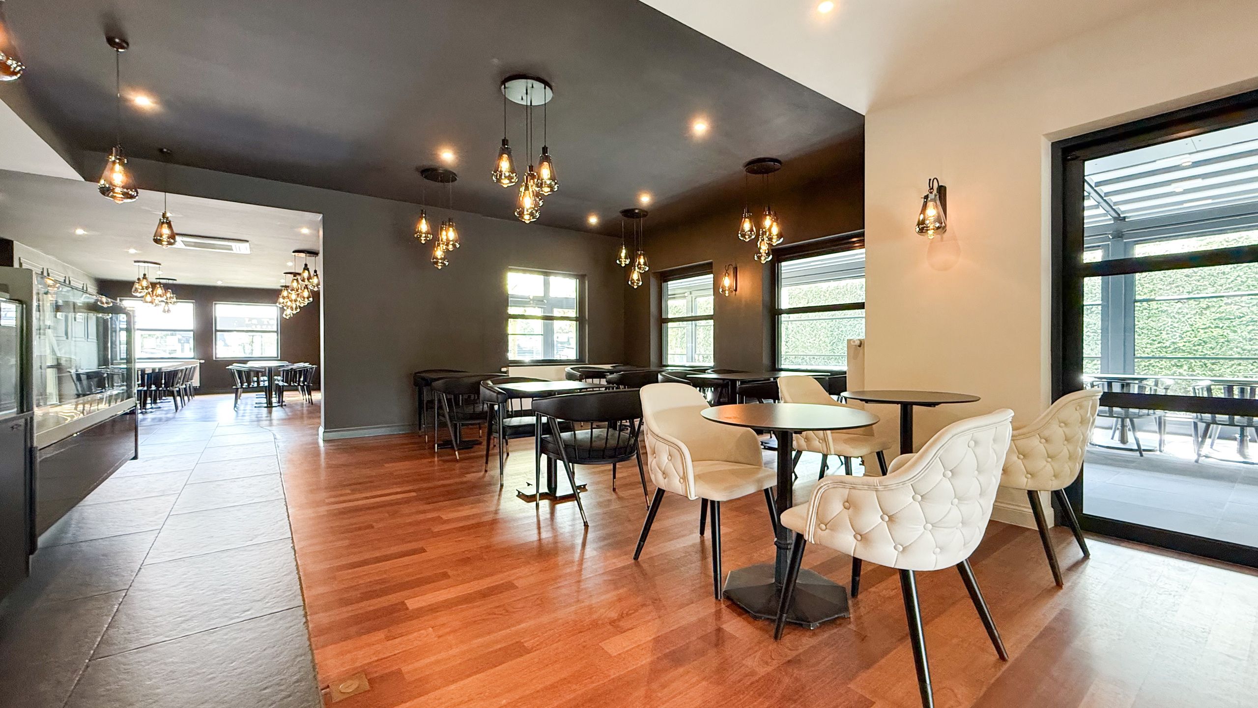 Prachtig handelspand met woonst op toplocatie (40are grond)! foto 7