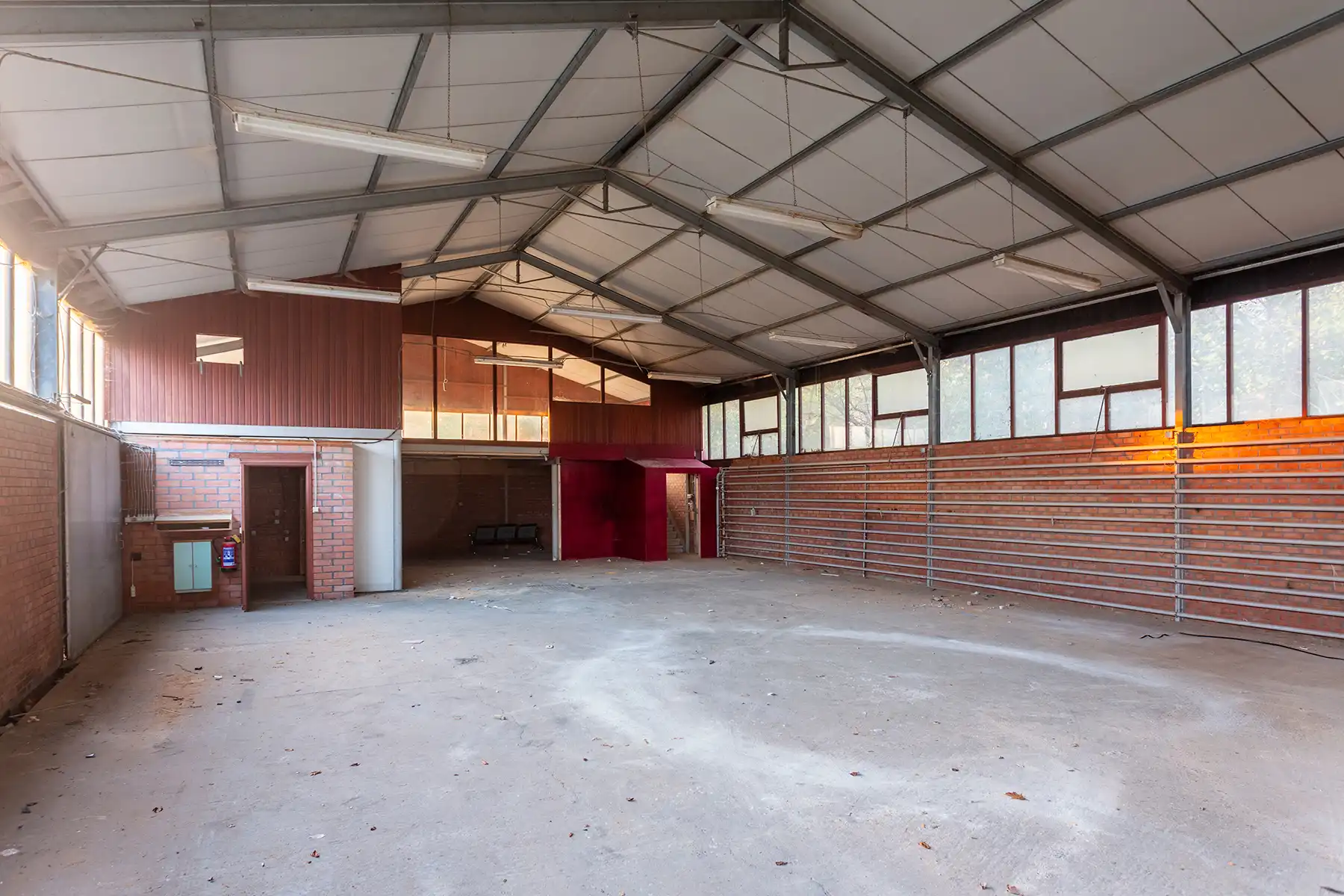 Edegem - Villa met 4 slpkamers + garage + ruim magazijn 500² foto 25