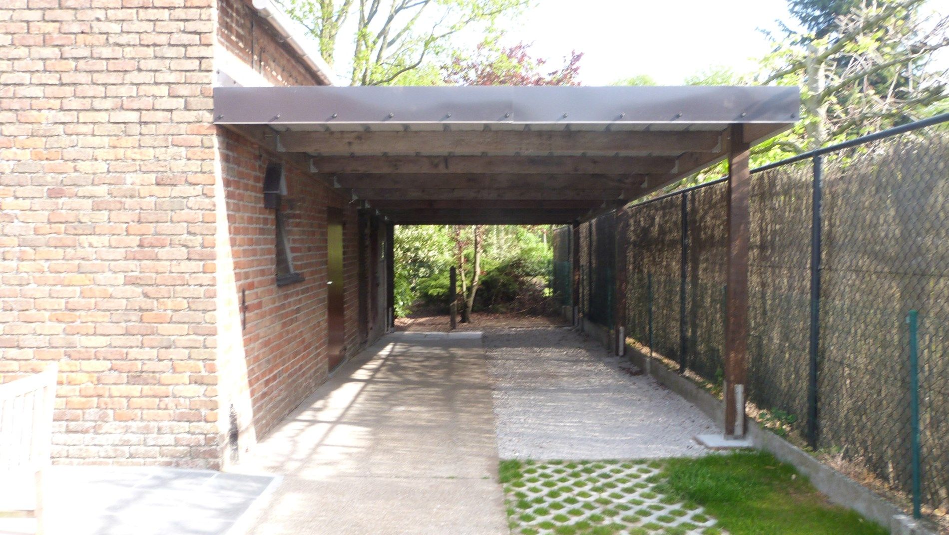 Rustig gelegen alleenstaande woning met tuin foto 29