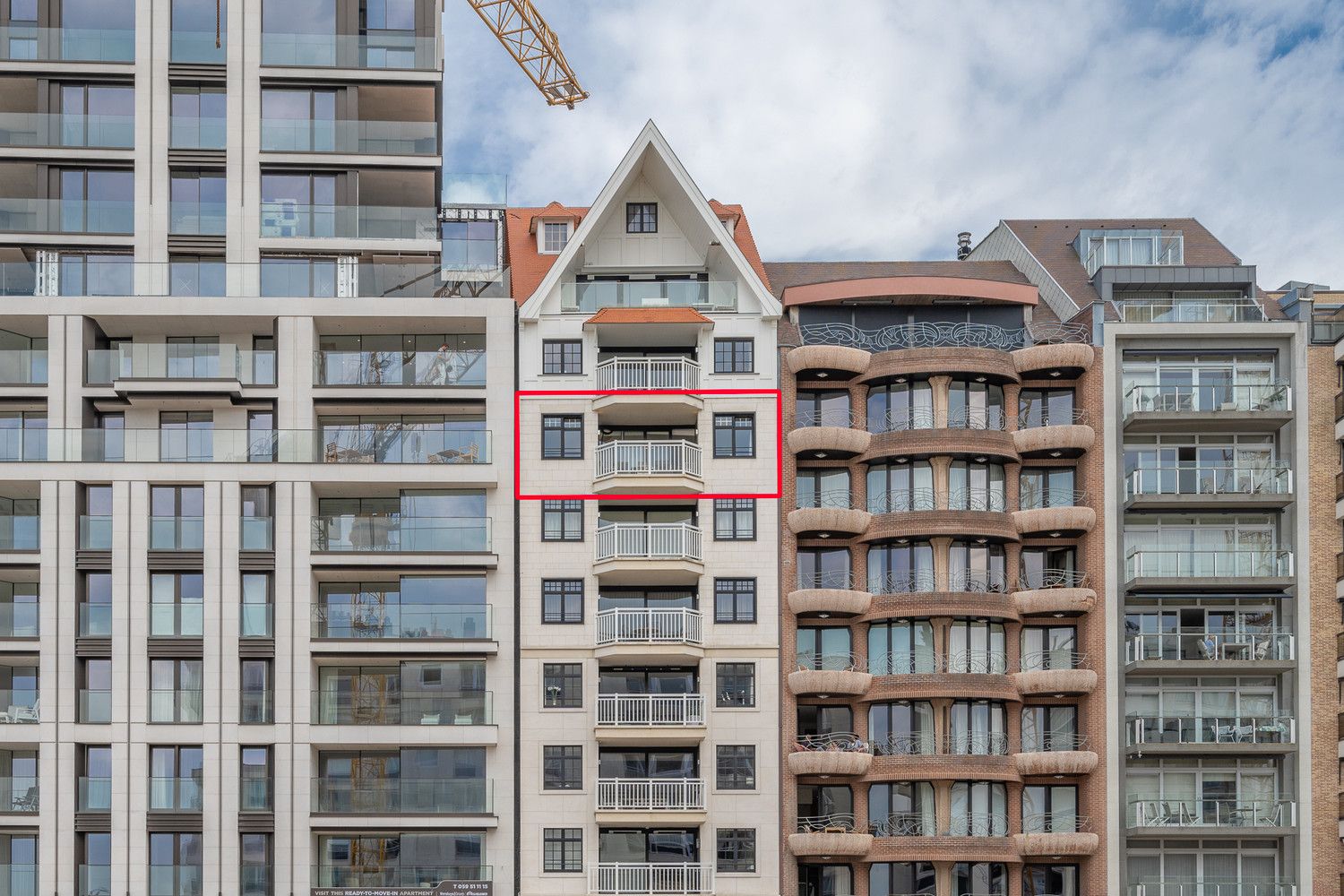 Instapklaar appartement (gevelbreedte van 8,6m!) met 3 slaapkamers op het exclusieve Albertplein te Albertplein Knokke-Zoute. foto 27