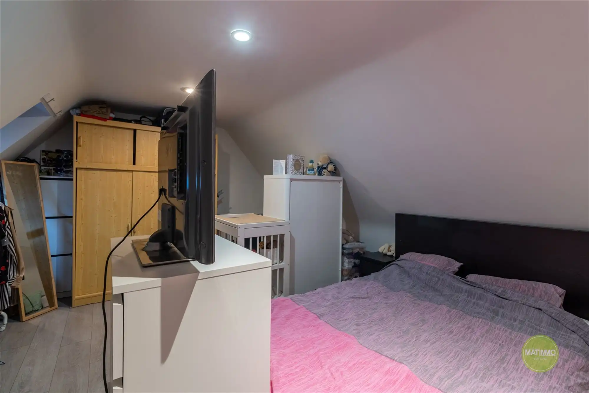 Duplex app met 1 slaapkamer, terras, lift én garage te Mol foto 12