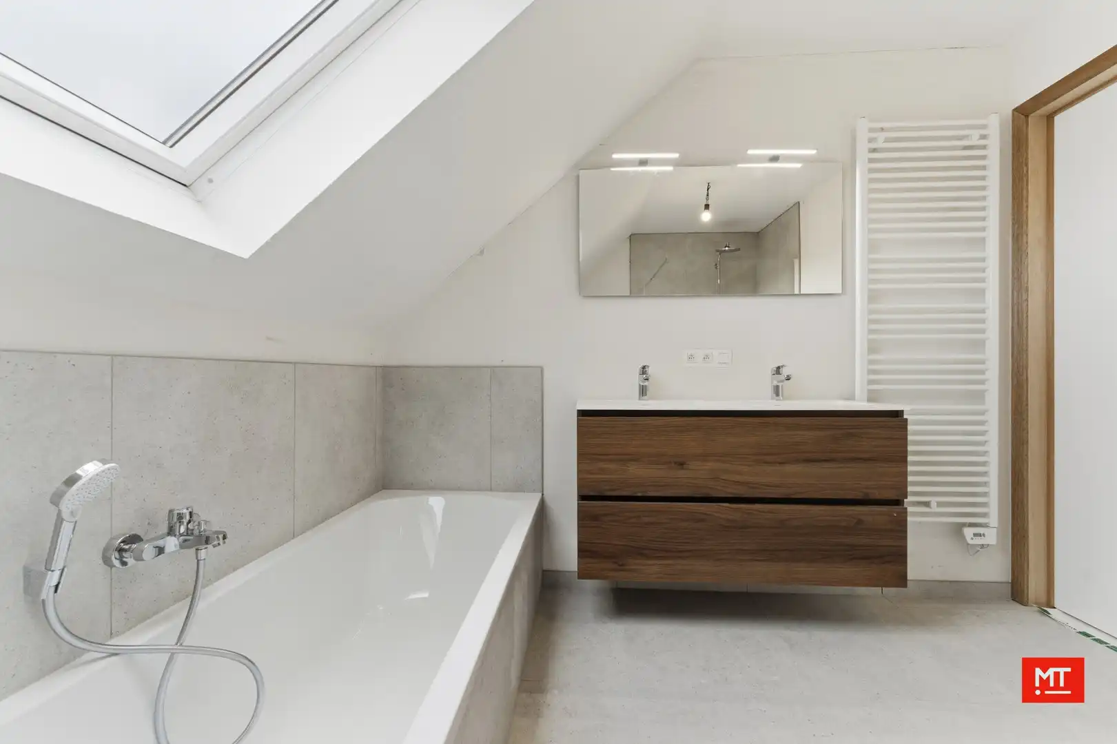 Huis te koop foto 14