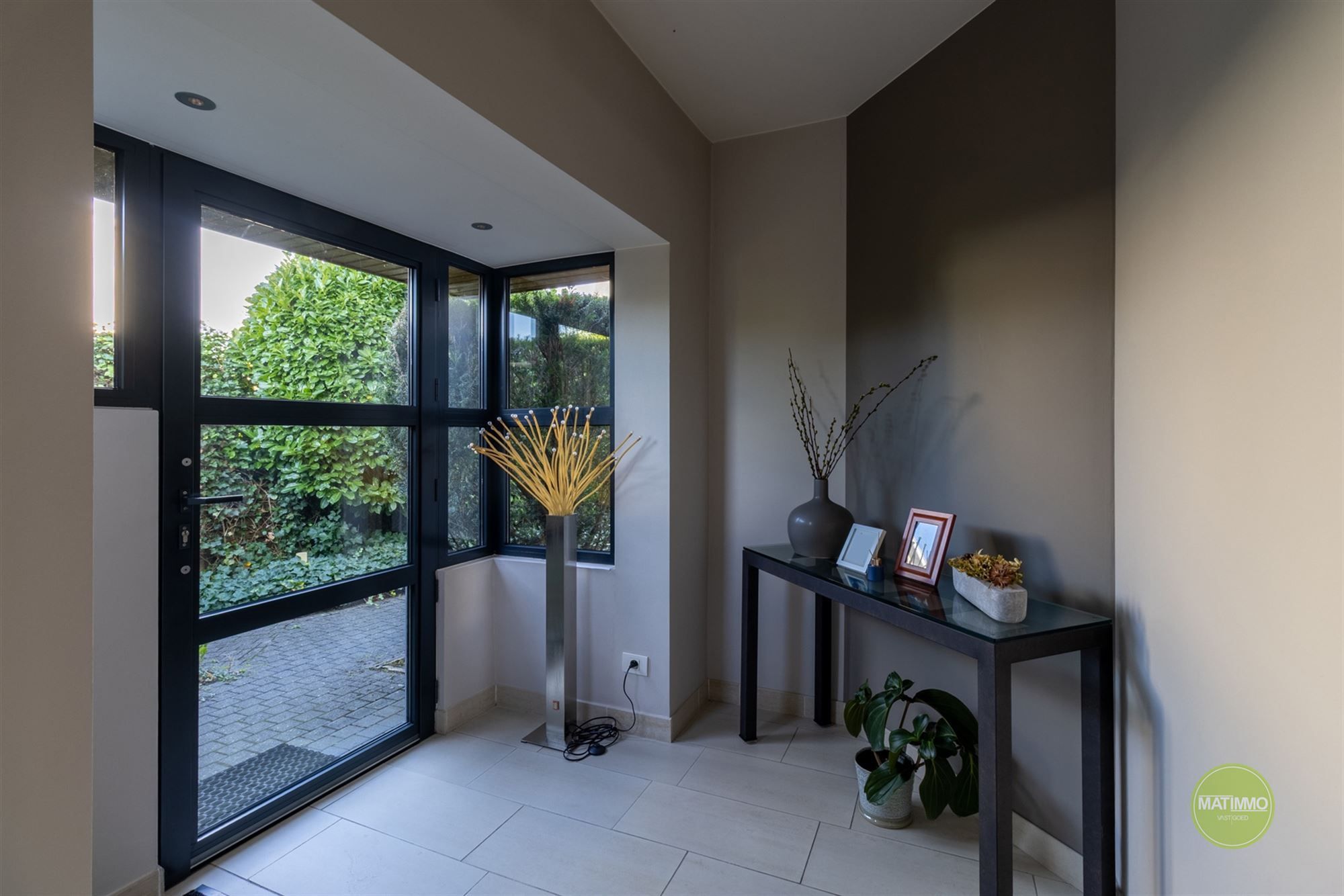 Moderne halfopen woning met 3 slaapkamers in rustig Mol foto 9