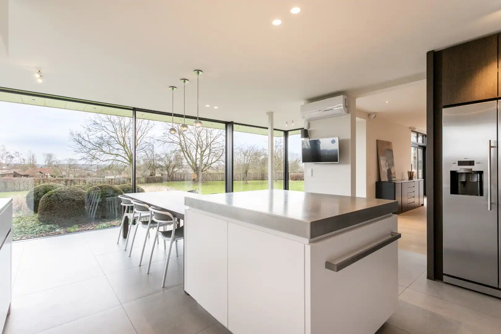 Instapklare villa te Heikruis, 4 slpks, bureau, dubbele garage en ruime tuin foto 13