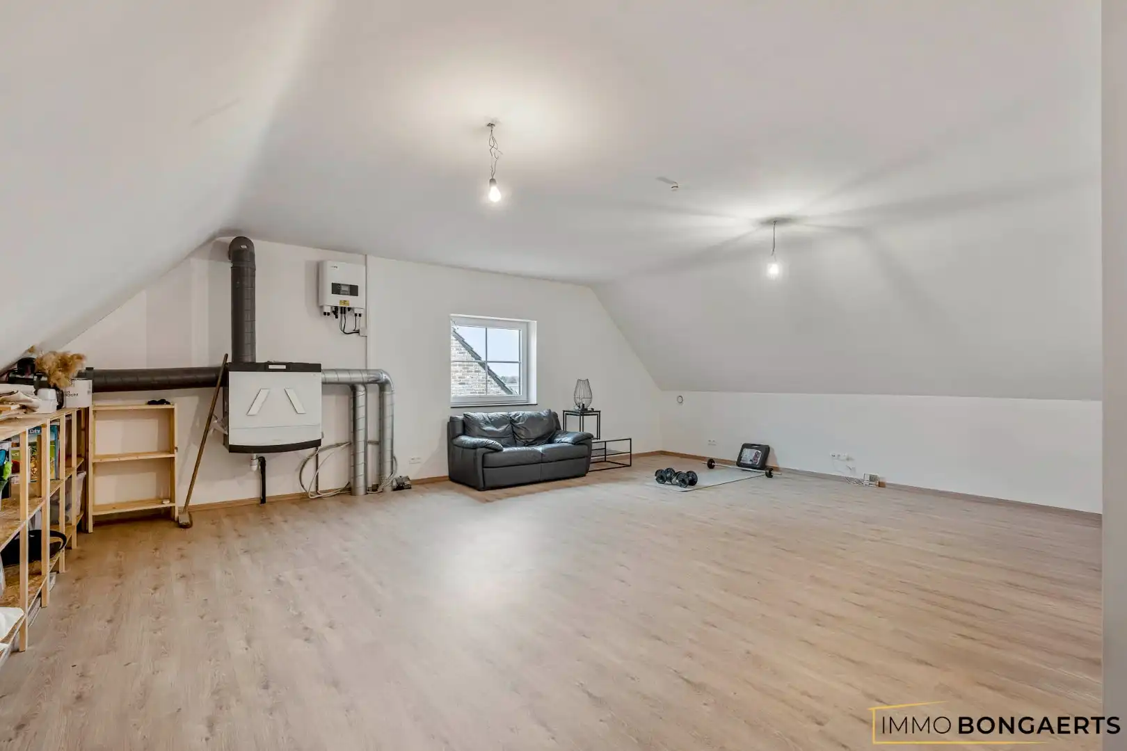 Recente gezinswoning met 3 slaapkamers  foto 28