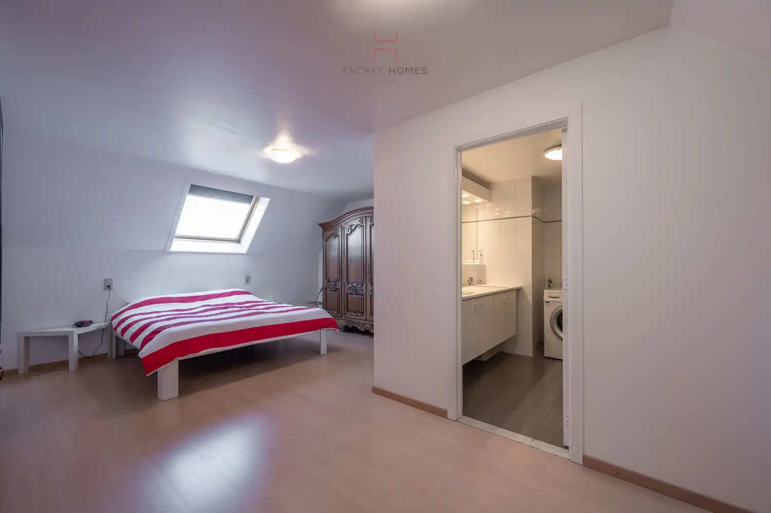 Licht en ruim duplexappartement met zonovergoten terras in Heist foto 27