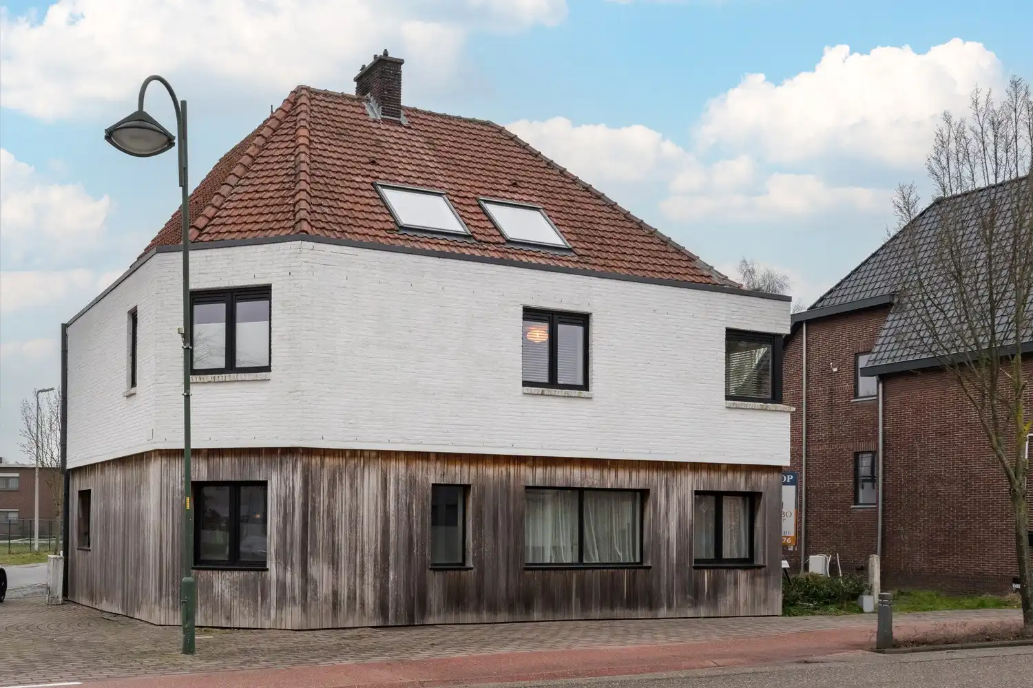 Ruim en lichtrijk 3-slaapkamerappartement met terras & tuin in Achel foto 31