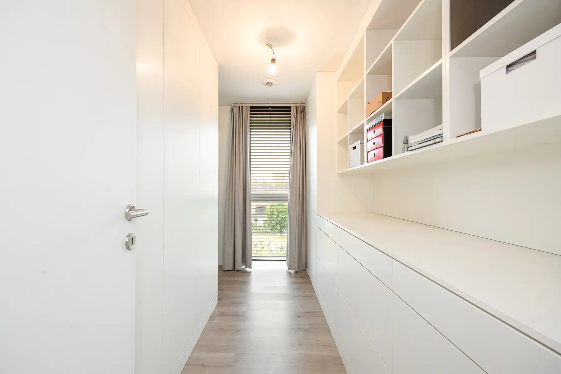 Instapklare woning met 4 slaapkamers en prachtig groenzicht foto 15