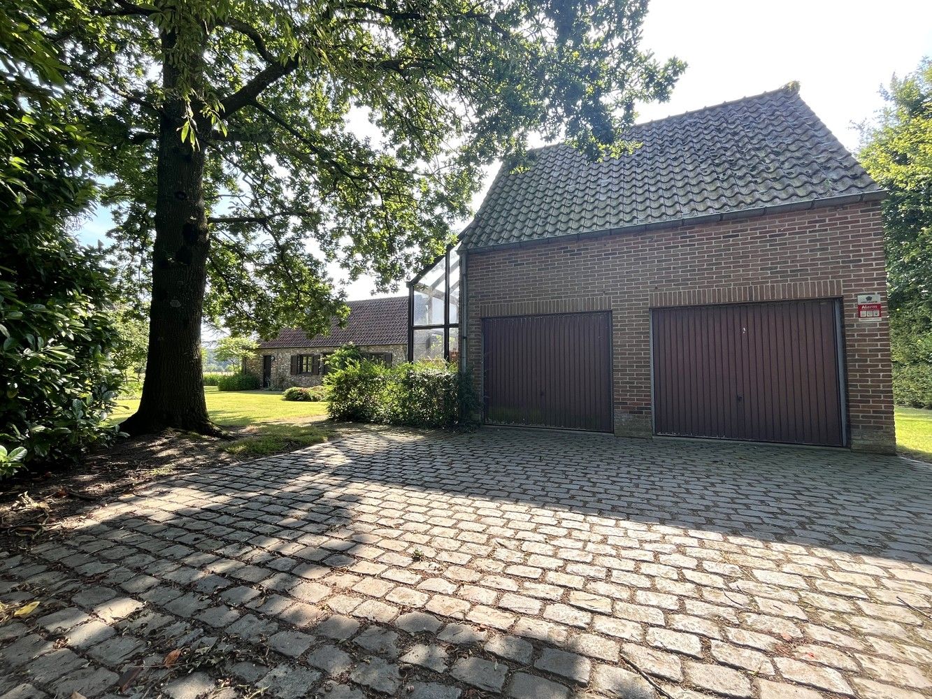 Betoverend Landhuis met 5 Slaapkamers in Meulebeke te koop foto 29