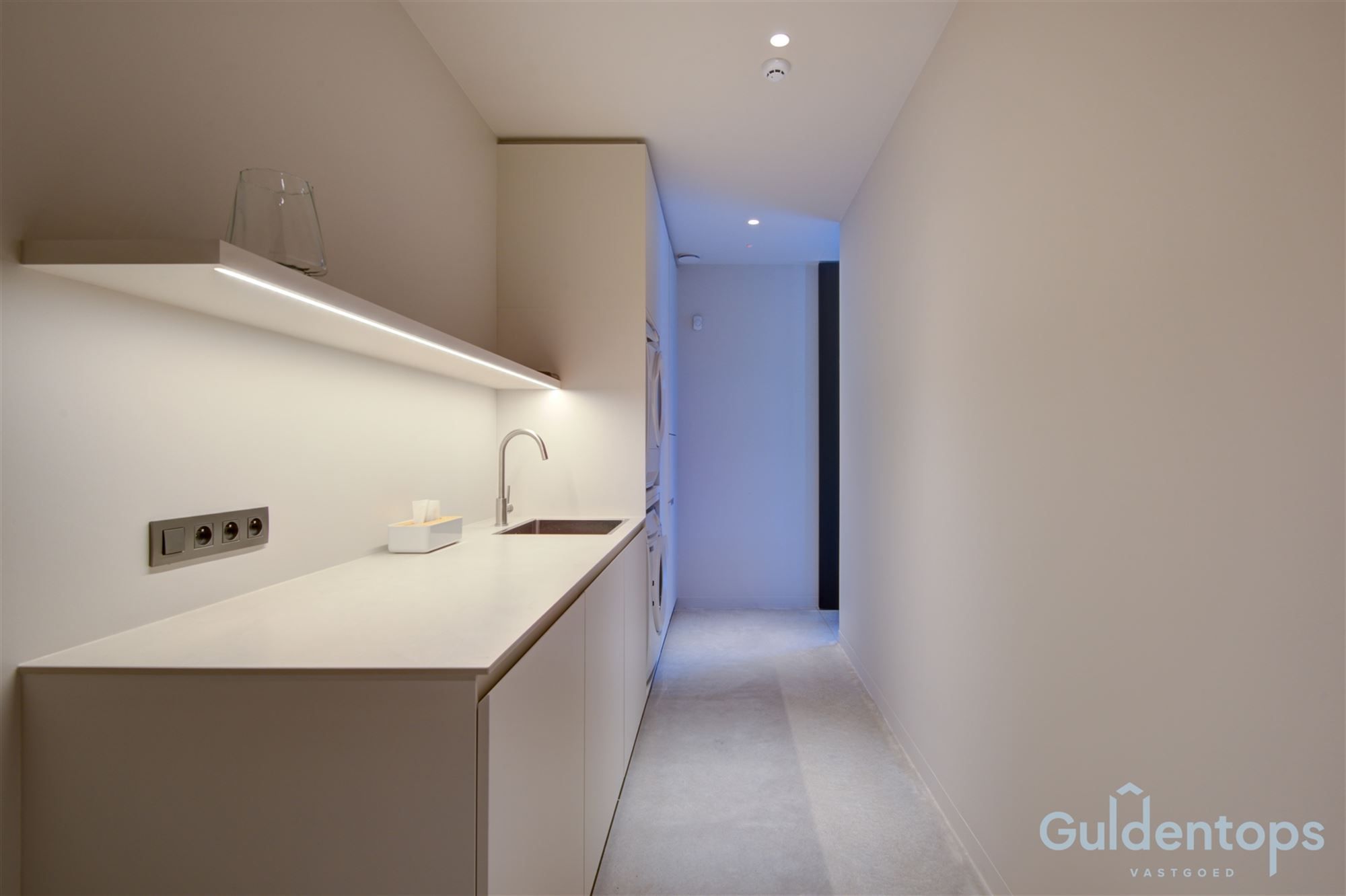 exclusieve villa op toplocatie te huur foto 39