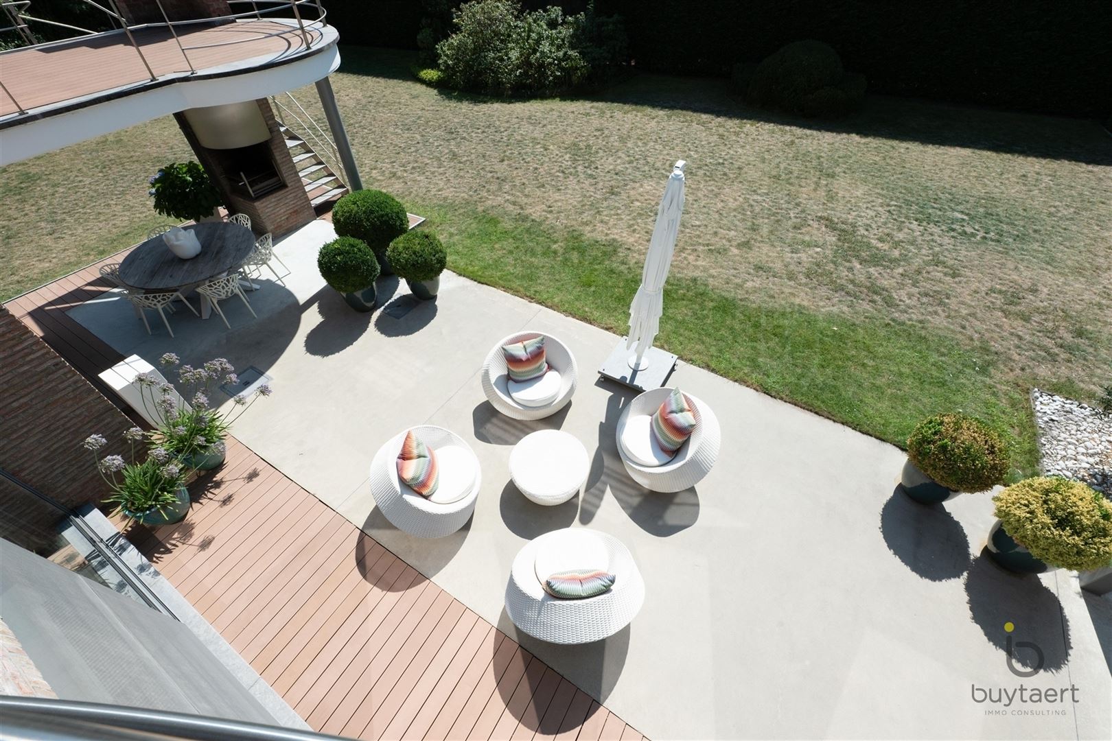 Wonen én werken in luxe familiewoning in begeerde Vriesdonkwijk foto 56