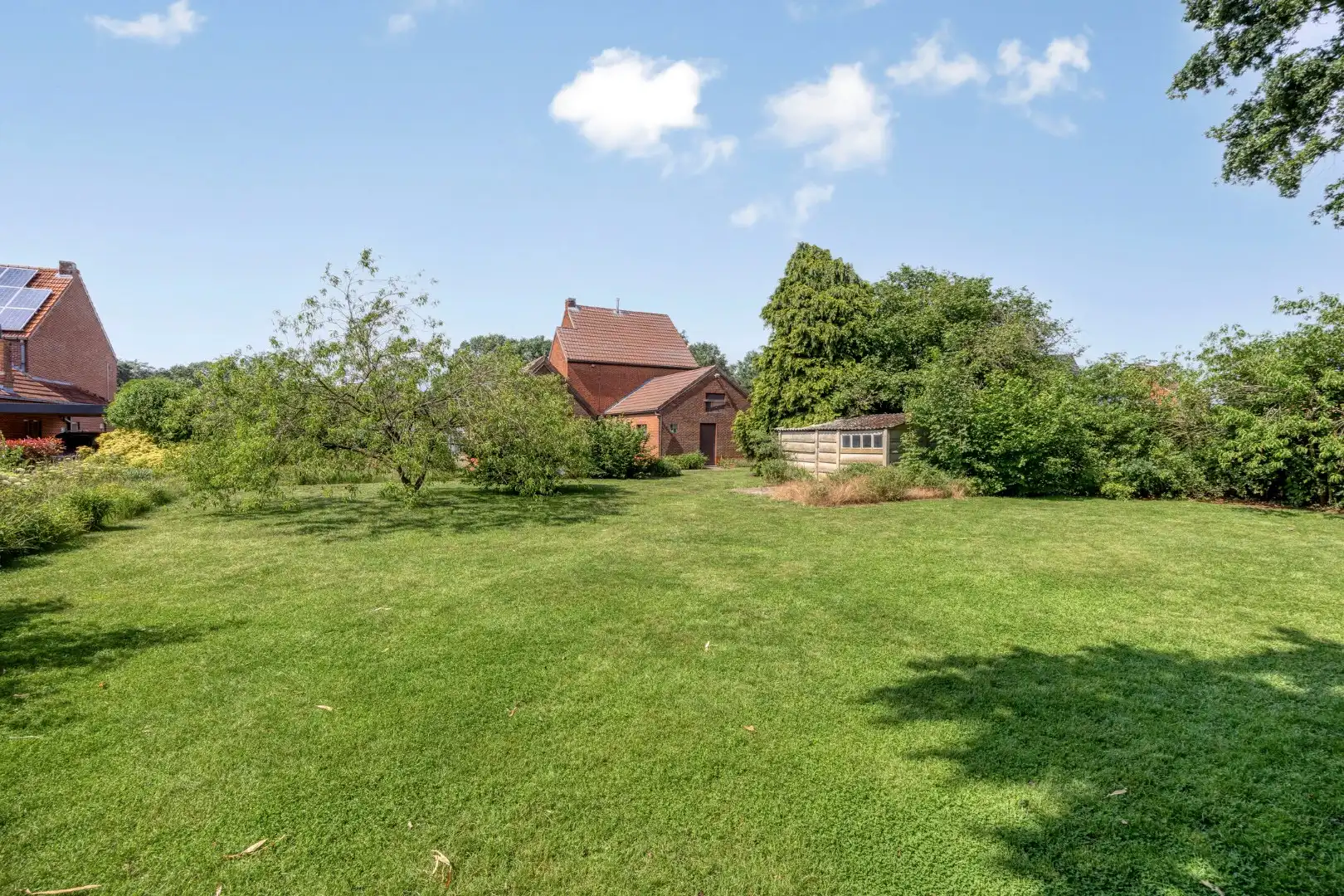 Ruime te renoveren woning met uitbreidingspotentieel en zonnig perceel van 1.738 m² !  foto 34
