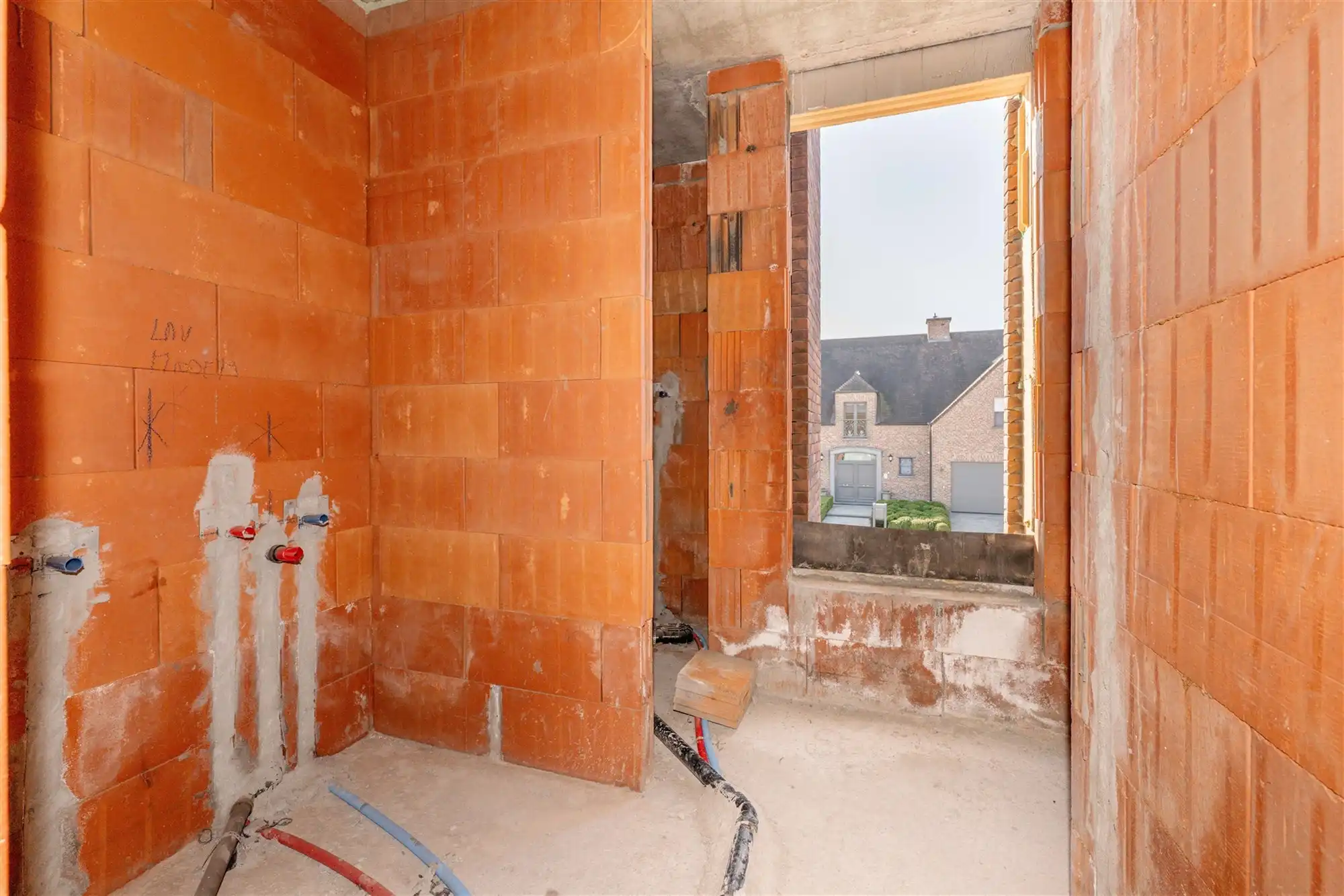 Nieuwbouwwoning foto 14