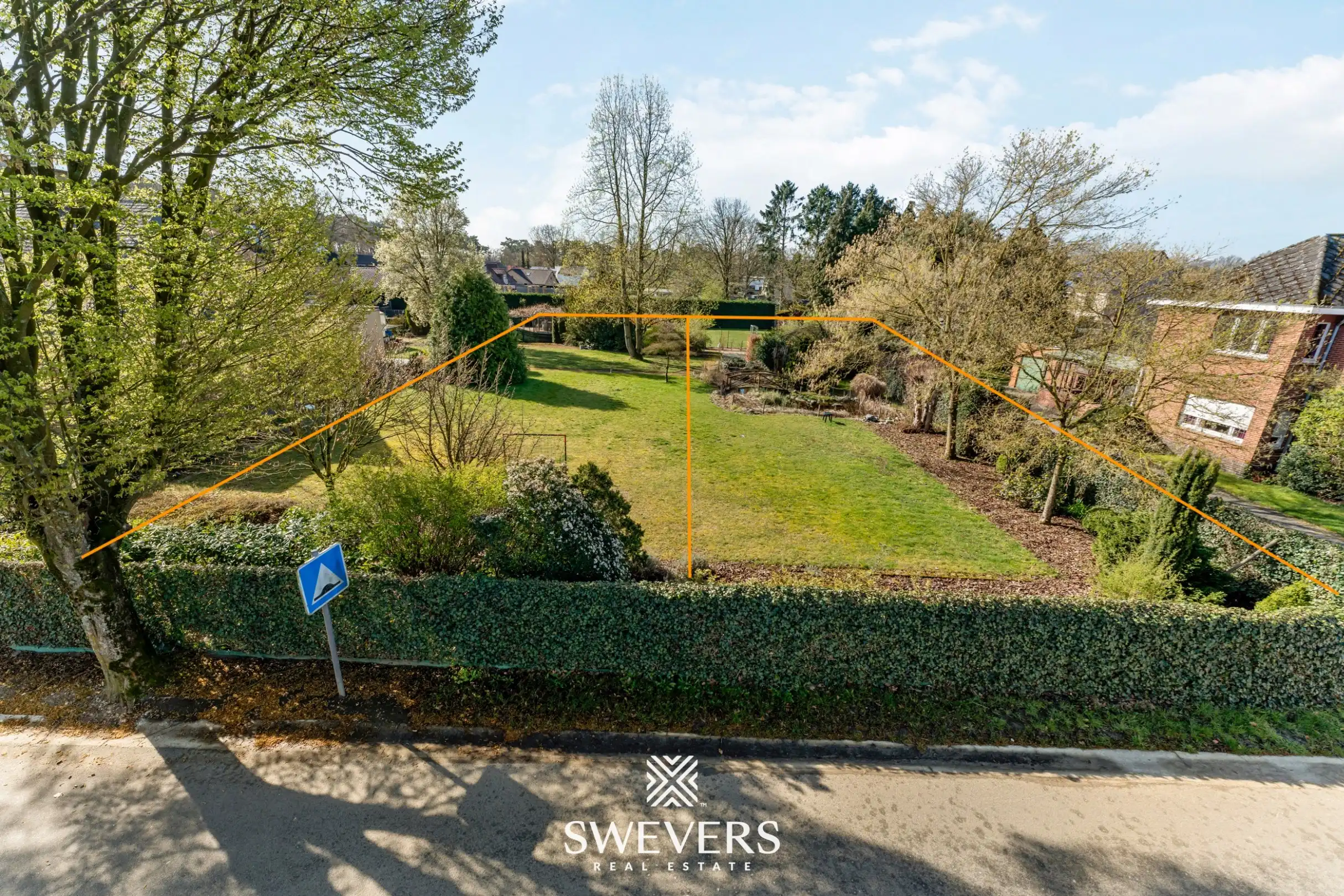 Bouwgrond voor halfopen bebouwing op 4a55 te Helchteren foto {{pictureIndex}}