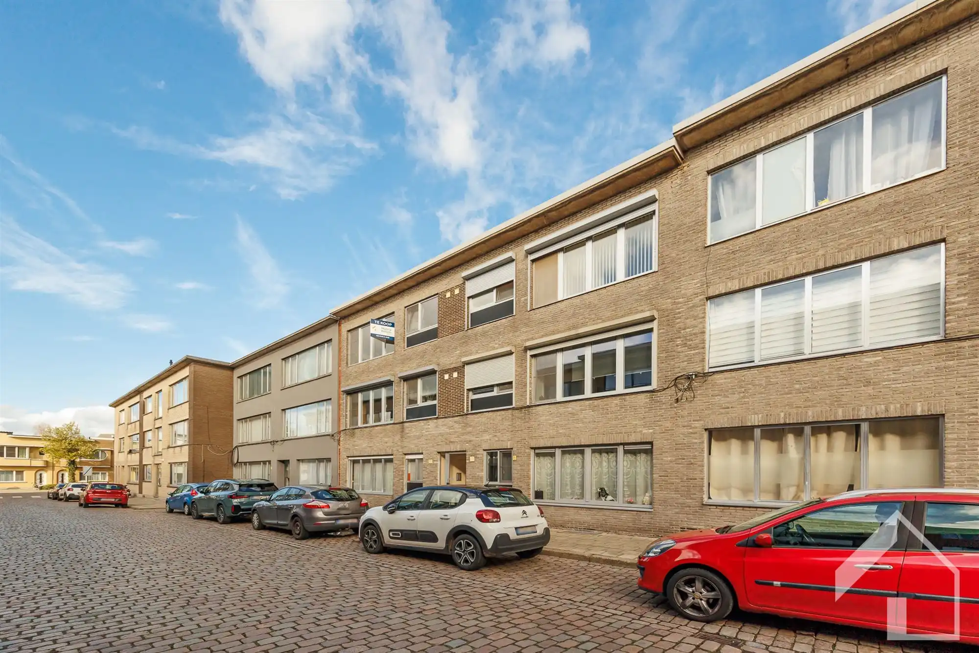 Instapklaar appartement met garagebox! foto 24