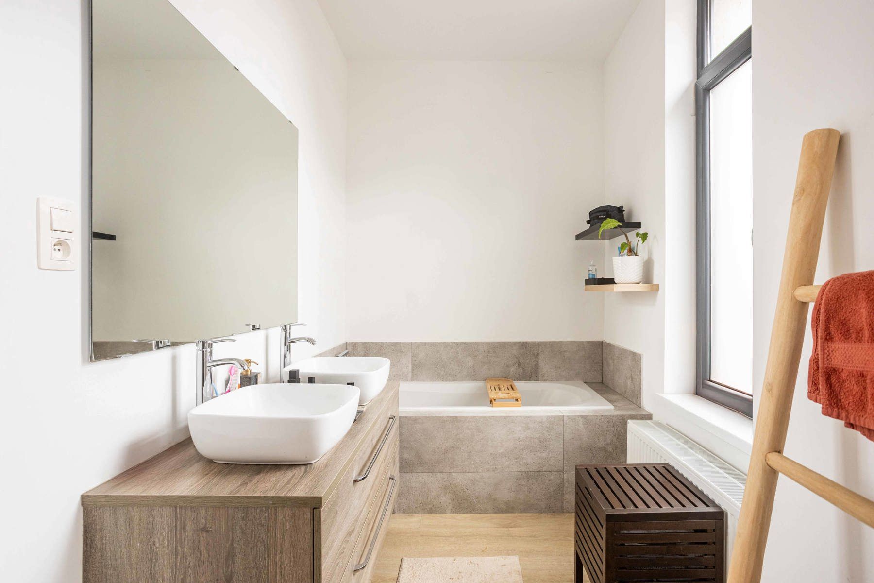 Energiezuininge instapklare woning , 3 slpk + tuin foto 10
