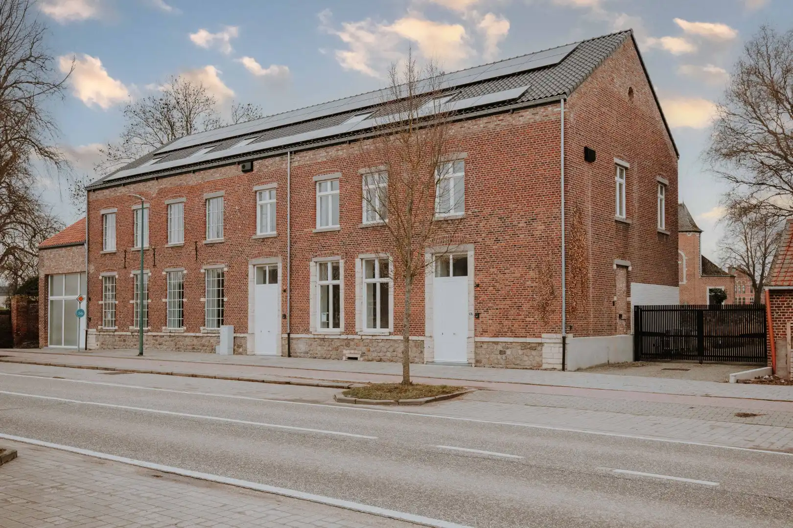 Stijlvolle loftwoning met vier slaapkamers foto 2