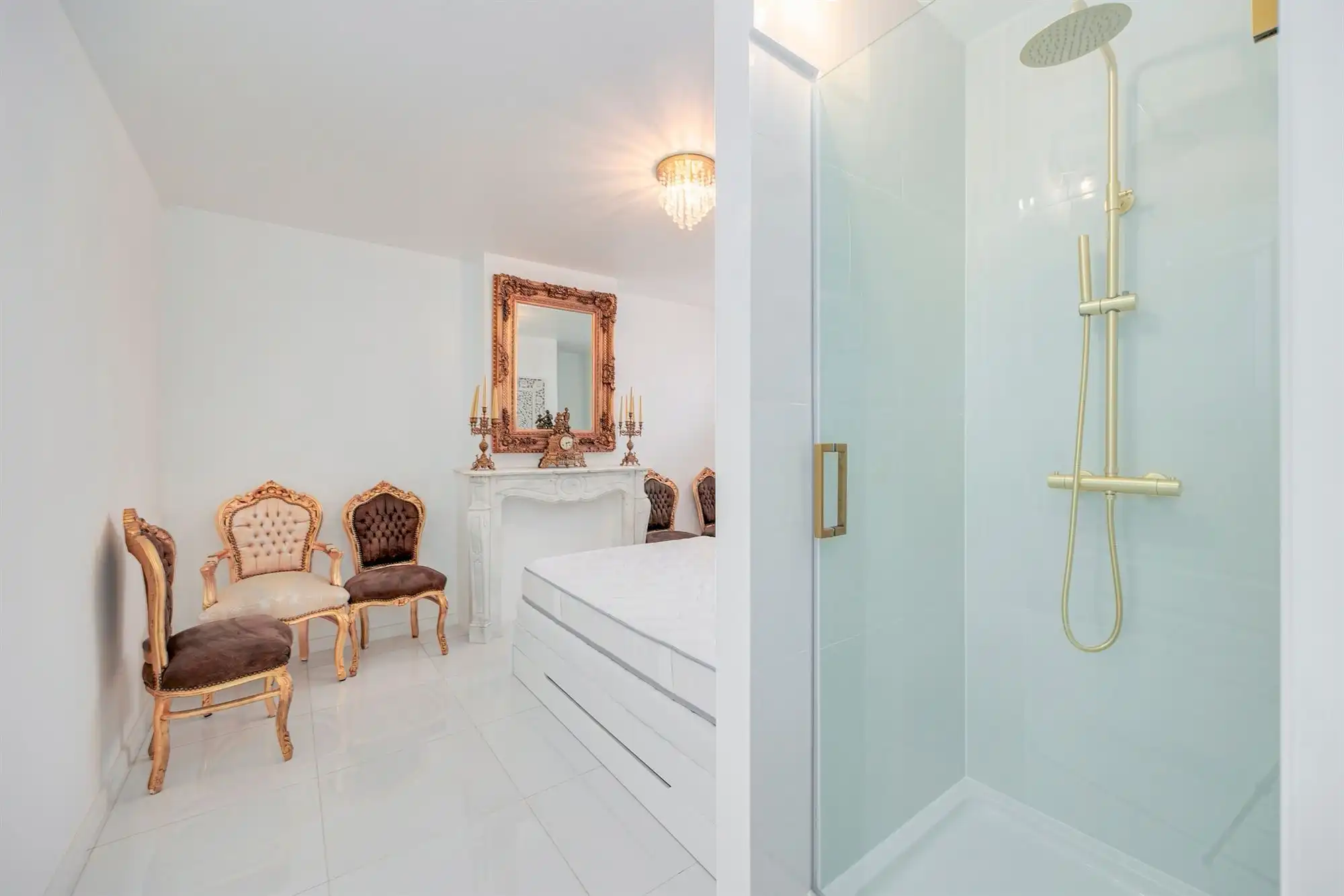 Ruime herenwoning met 5 slk + 4 badk met tuin en terras  foto 17