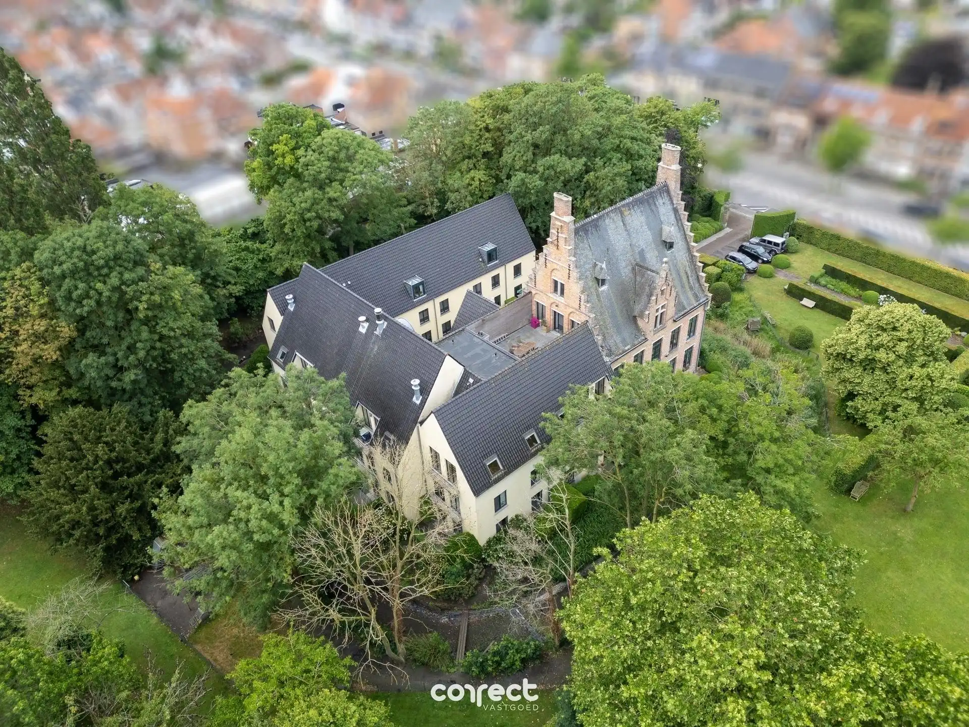Assistentiewoning met privatief terras nabij het centrum van Brugge. foto 9
