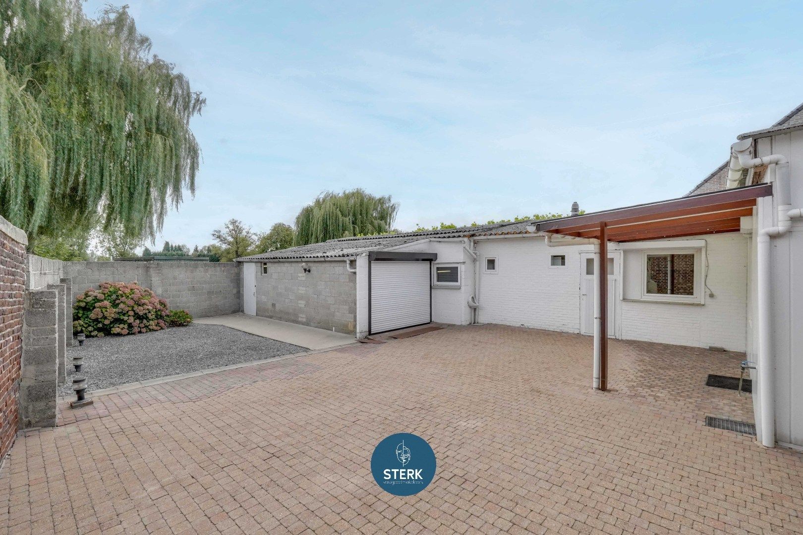 VERZORGDE GEZINSWONING OP EEN ONDERHOUDSVRIENDELIJK PERCEEL IN UIKHOVEN !  foto 20