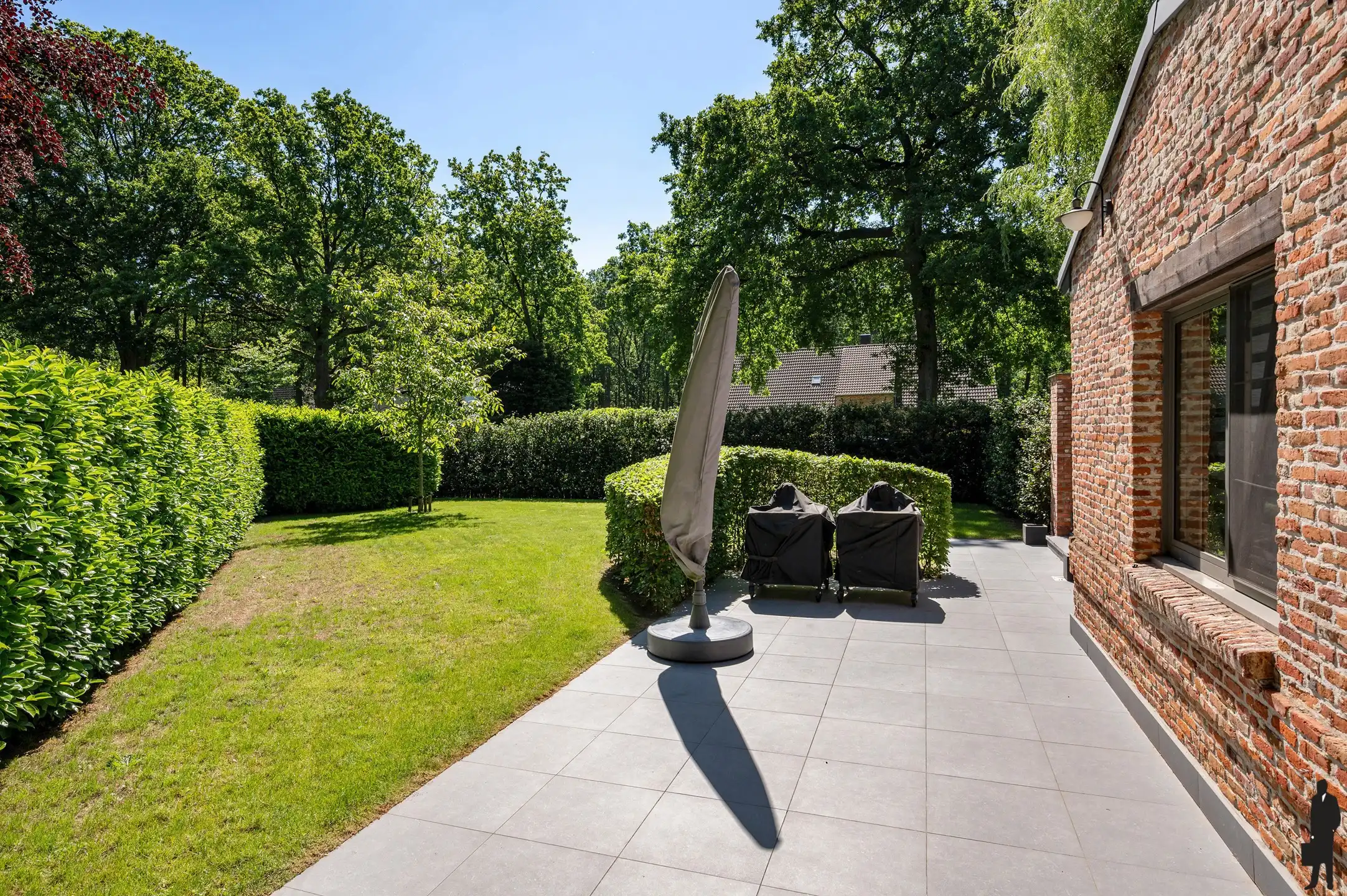 Instapklare tijdloze villa op rustige locatie te Schoten! foto 26