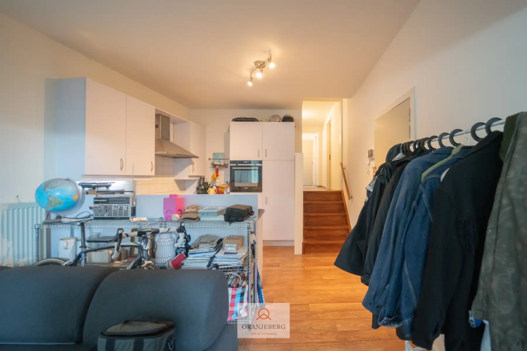 Uniek gelegen appartement in hartje Gent op het Sint-Baafsplein foto 5