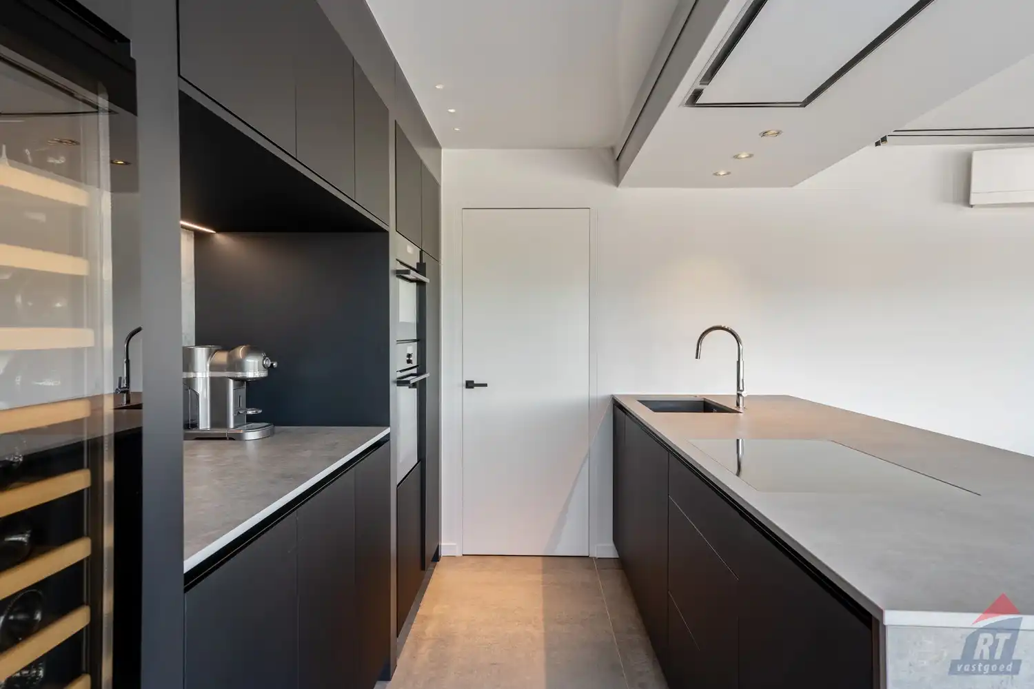 Exclusief penthouse met een indrukwekkend zonneterras van ruim 134 m² in Sint-Truiden foto 9