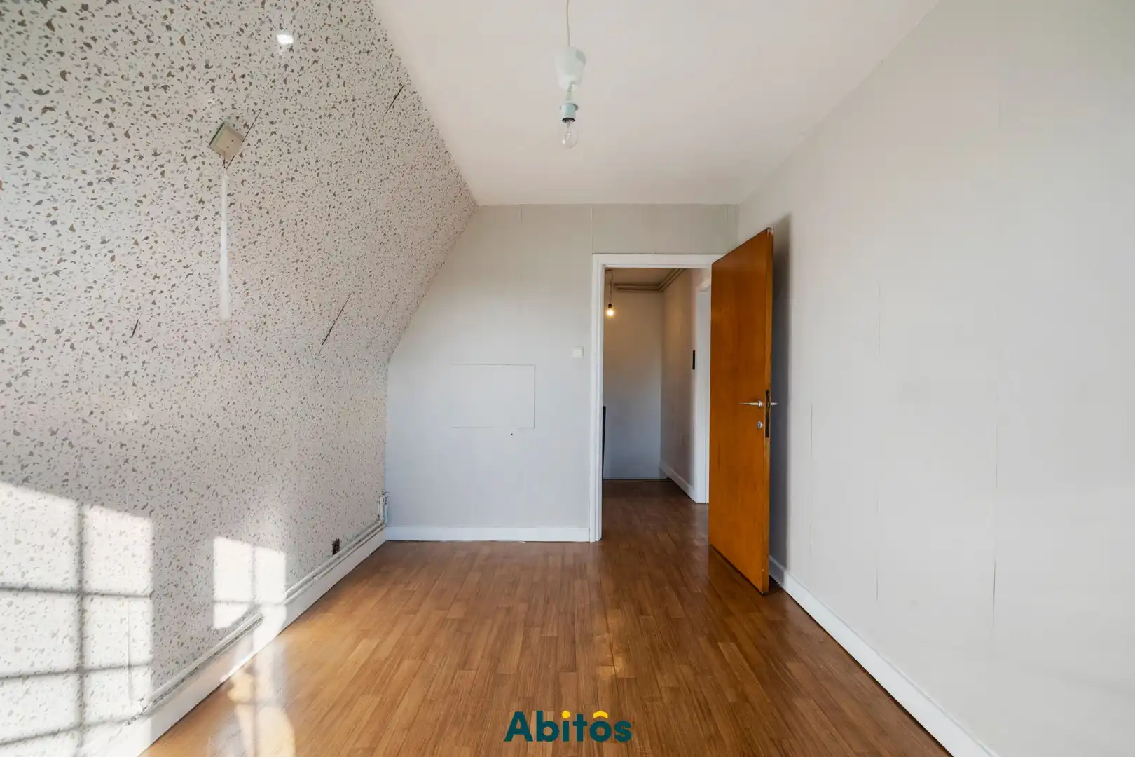 Villa met 3 slaapkamers en ruime garage in Beervelde, Lochristi foto 12