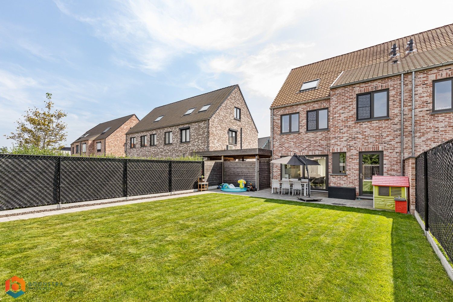 Recente woning met 4 slpkrs en 2 bdkrs foto 20