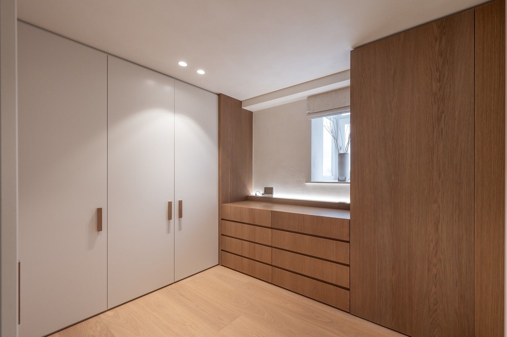 Prachtig gerenoveerd hoekappartement van 164 m2 met fantastisch open zicht op de Approach Golf in het Zoute. foto 19