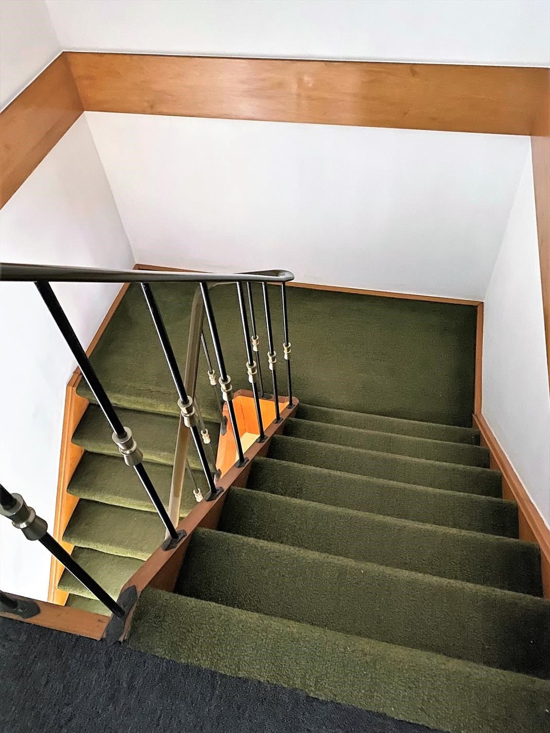 Gerenoveerd duplex appartement met 3 slpks in het centrum van Balen! foto 5