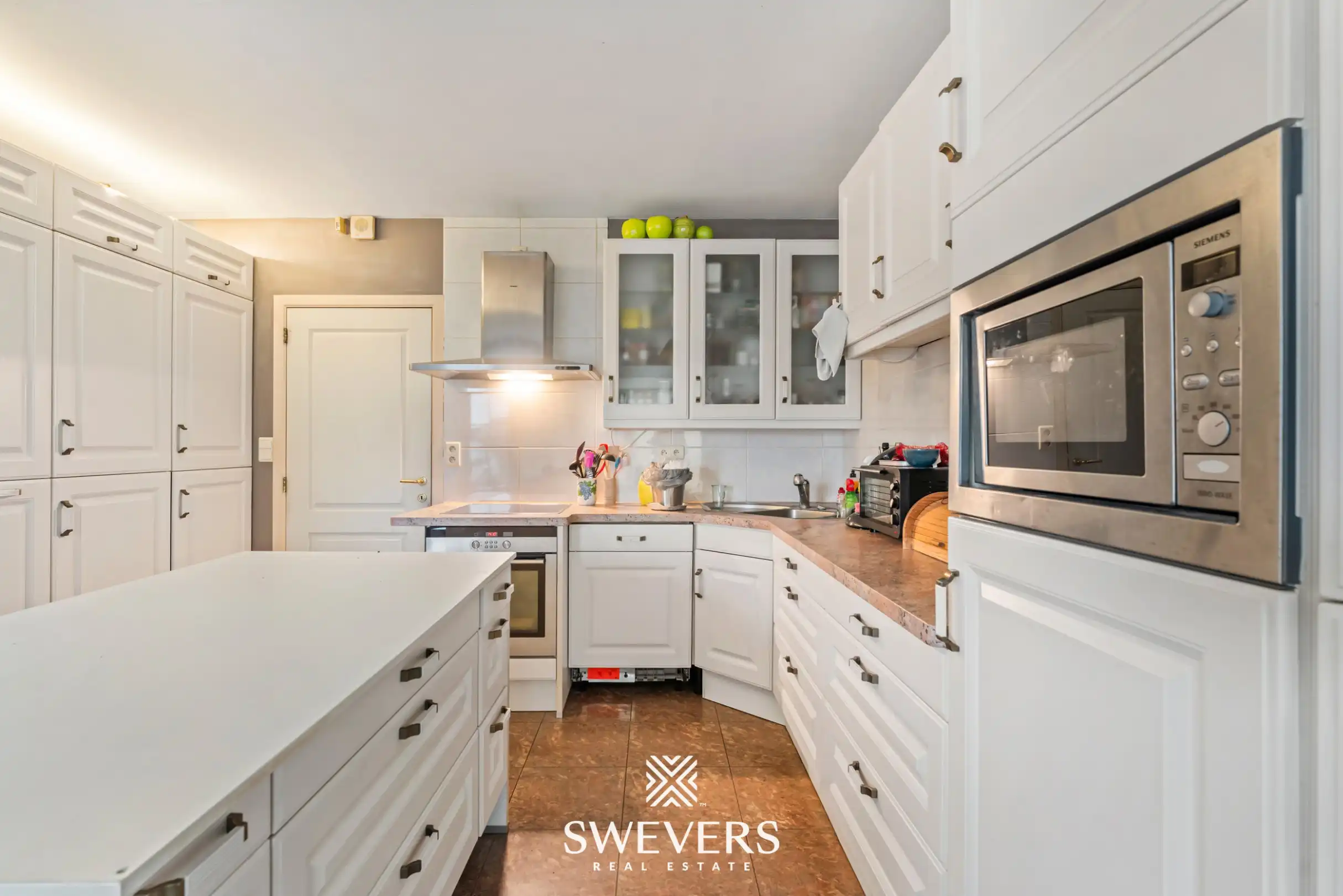 Ruime open bebouwing met praktijkruimte op 11a40ca in het hart van Paal foto 3