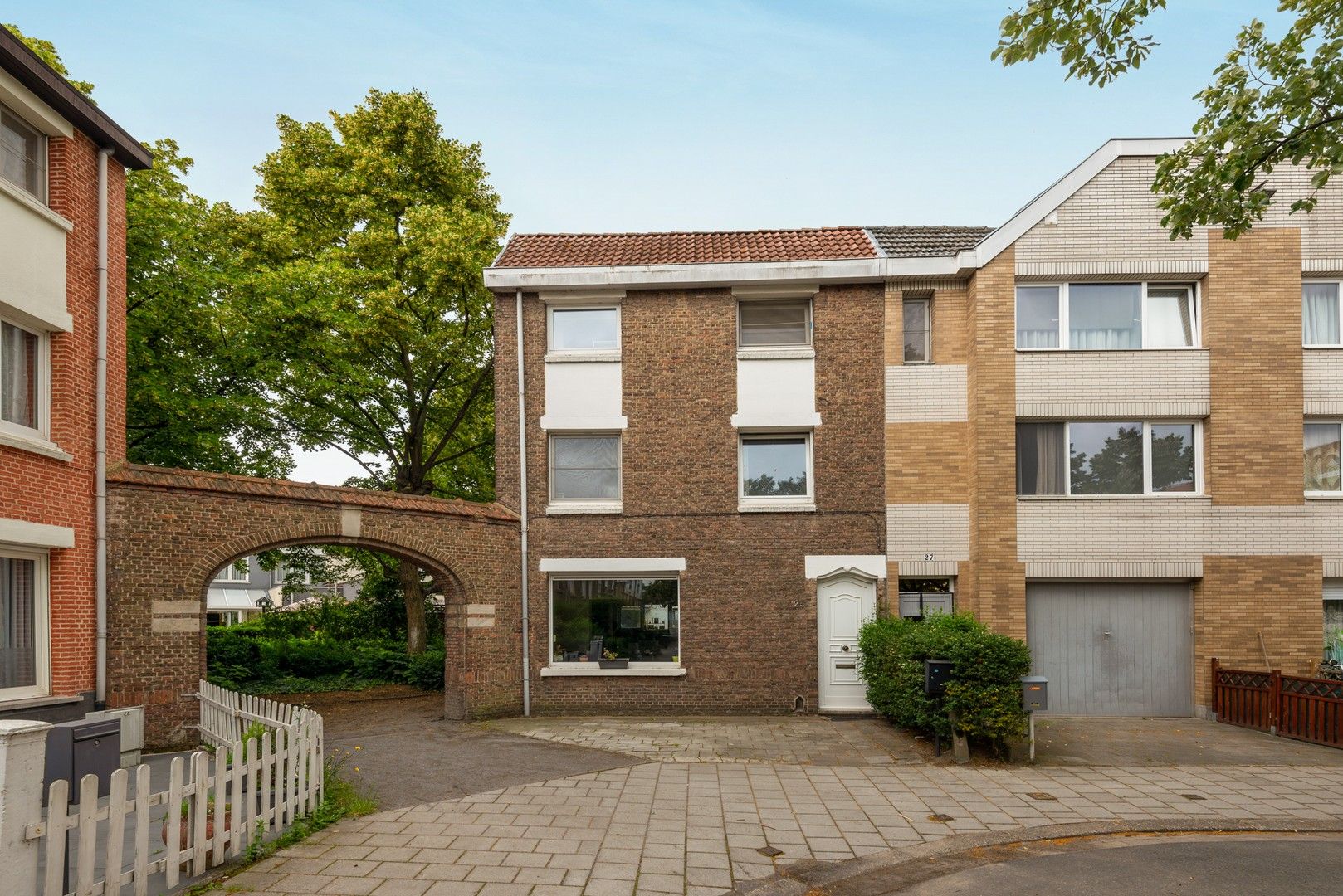 VERKOCHT onder voorbehoud foto {{pictureIndex}}