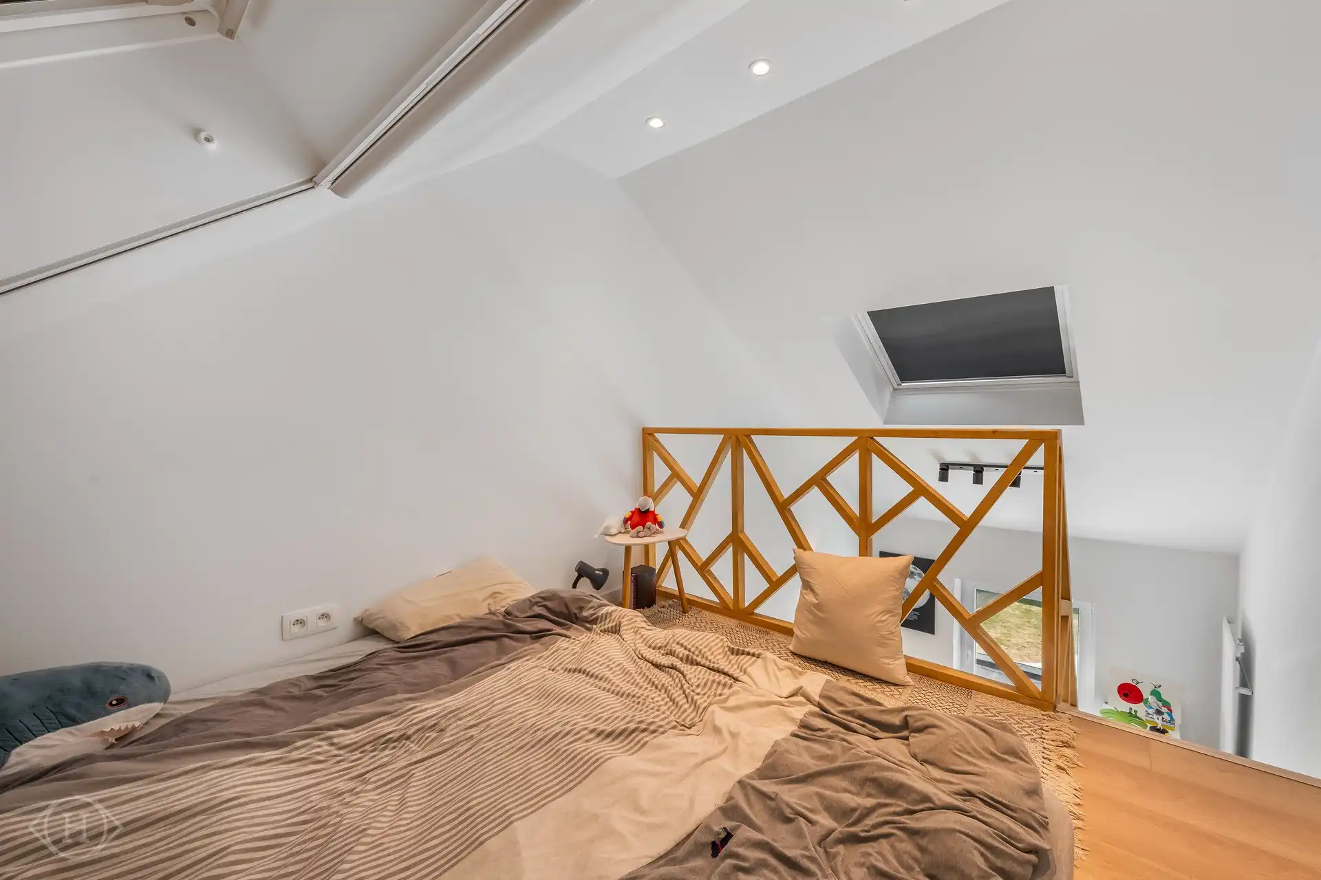 Volledig gerenoveerde, energiezuinige woning met zuidtuin foto 24