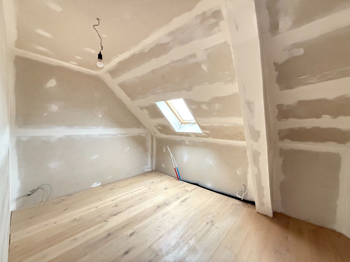 TE RENOVEREN WONING foto 6