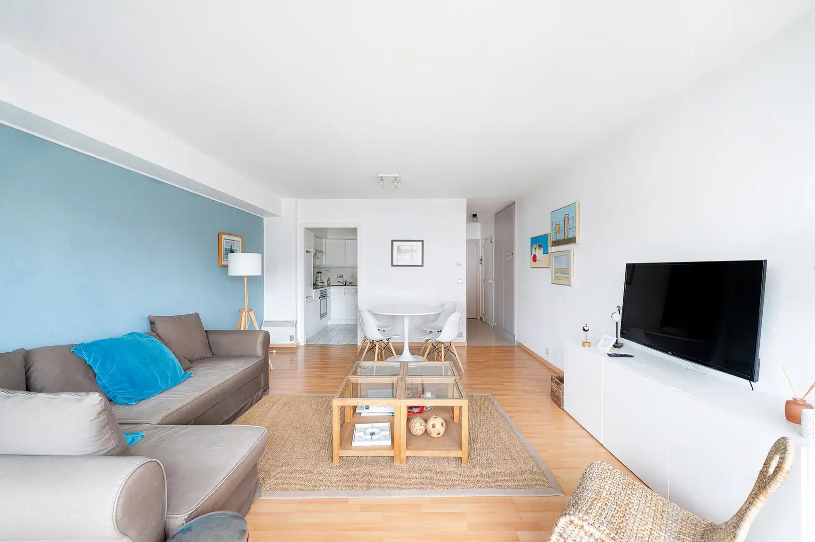 Zuidgericht appartement gelegen in de Jozef Nellenslaan in het prestigieuze Albertstrand. foto 12